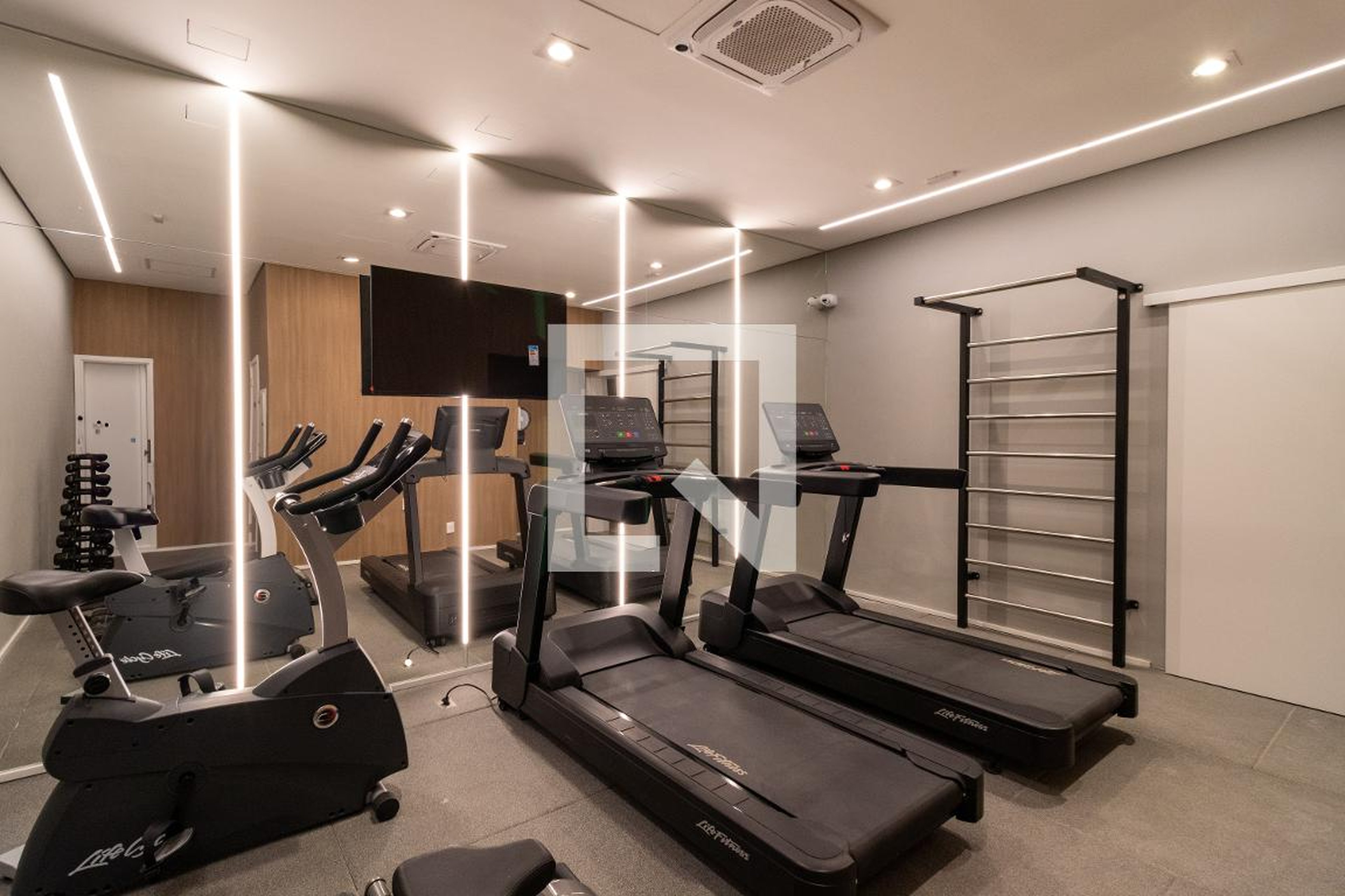 Academia - Essential Perdizes