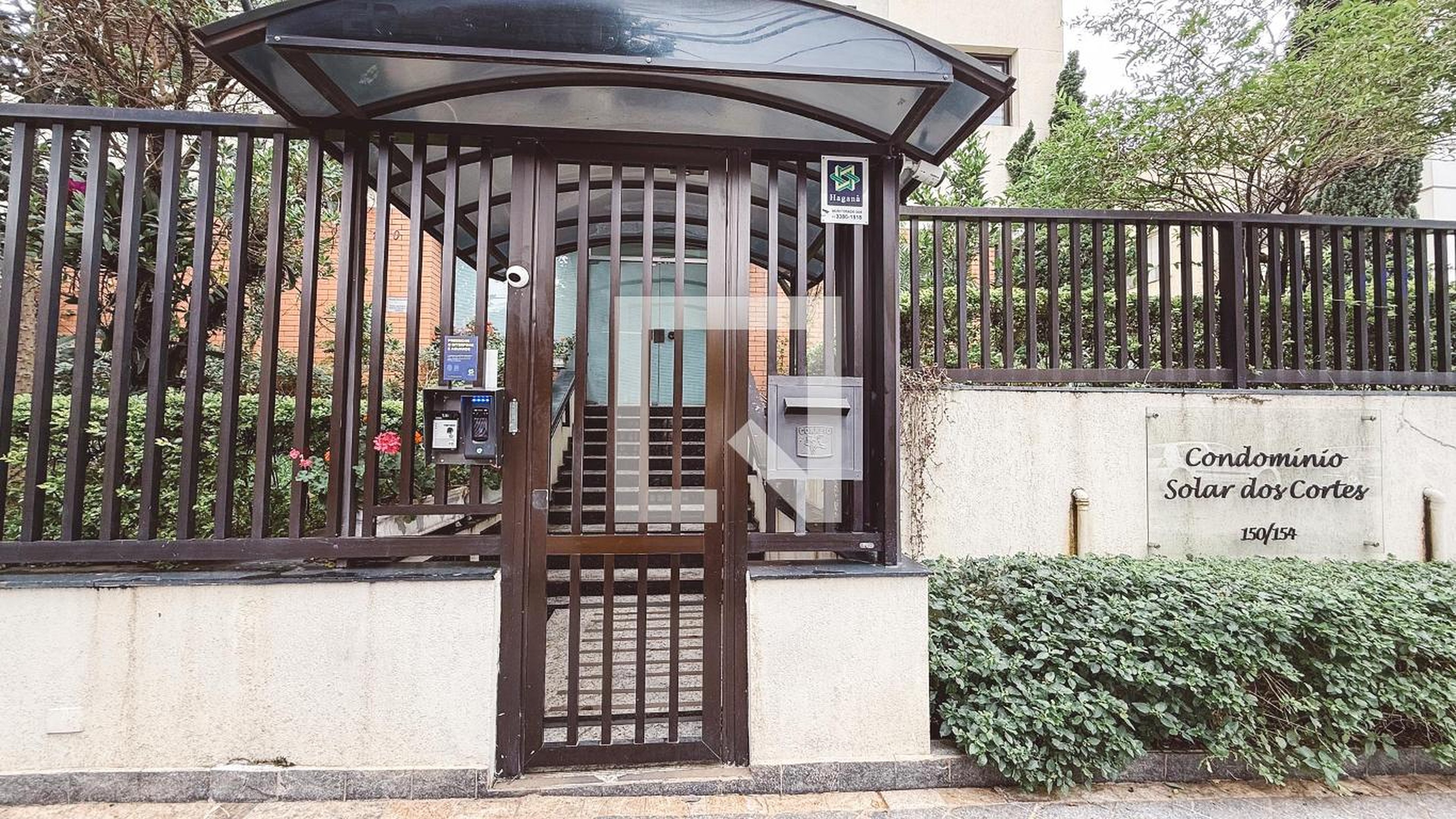 Fachada do Prédio Edificio Solar Dos Cortes