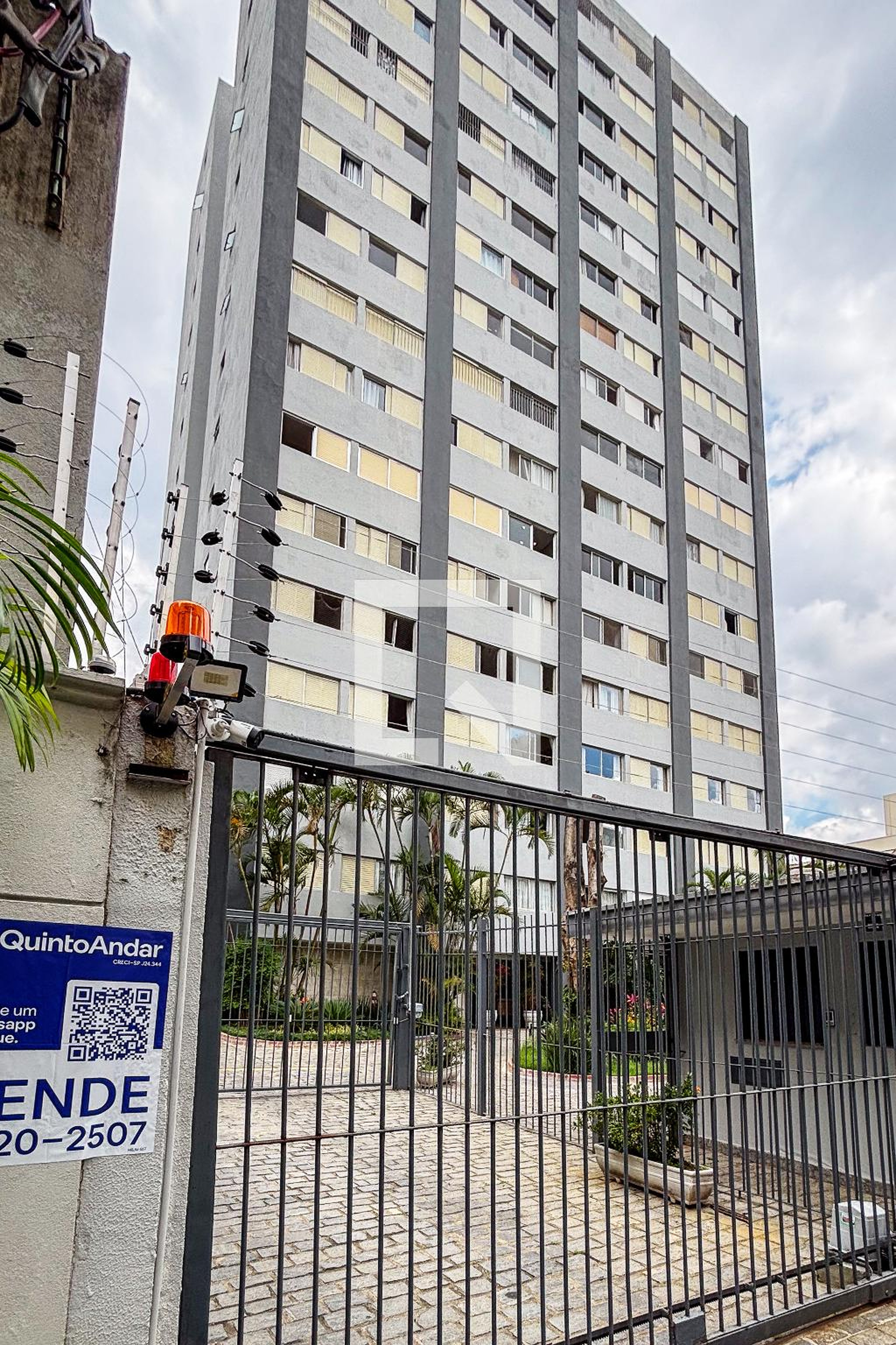 fachada do predio Condomínio Caravelle