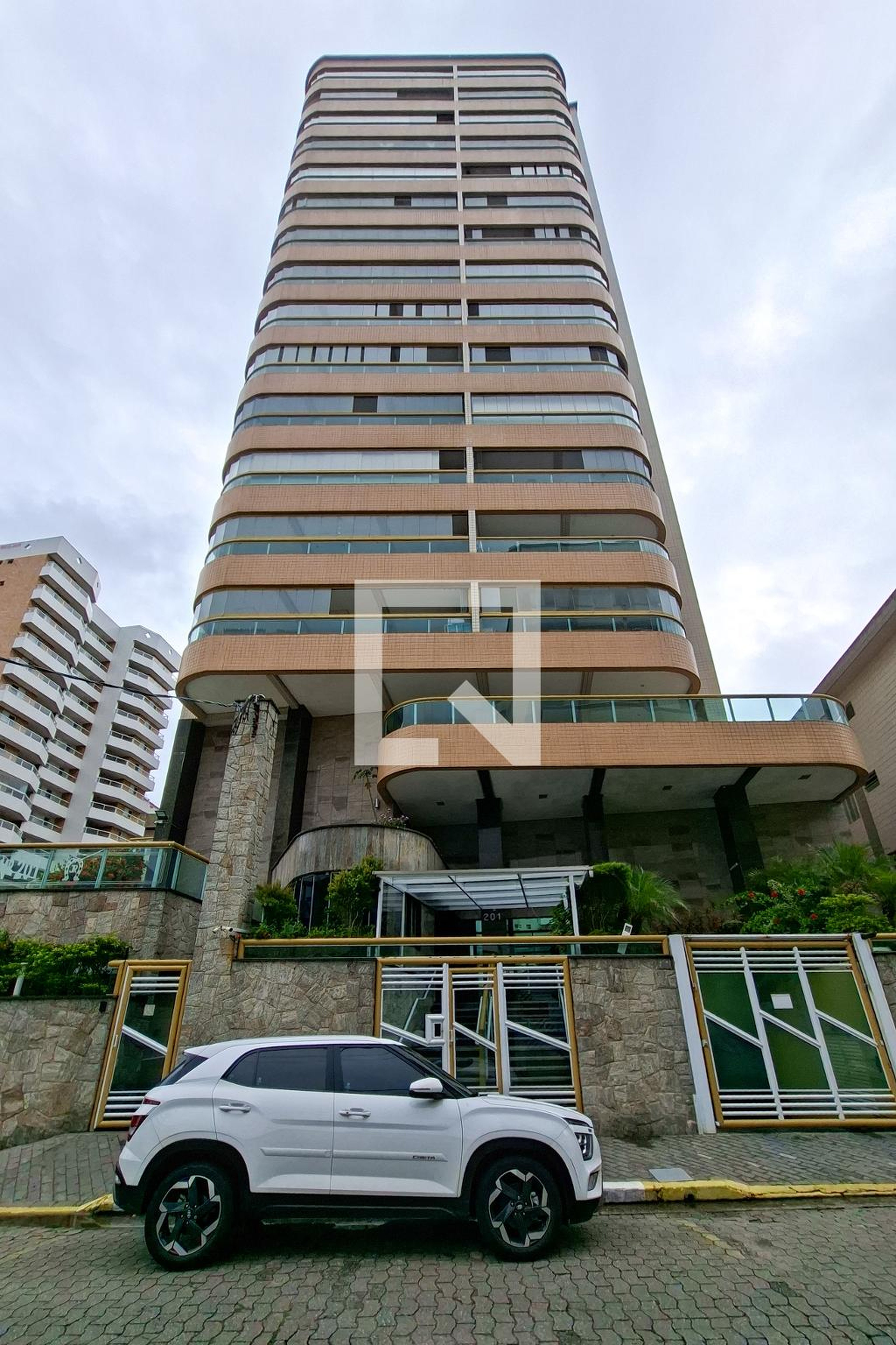 Fachada Condomínio Santo Expedito VII