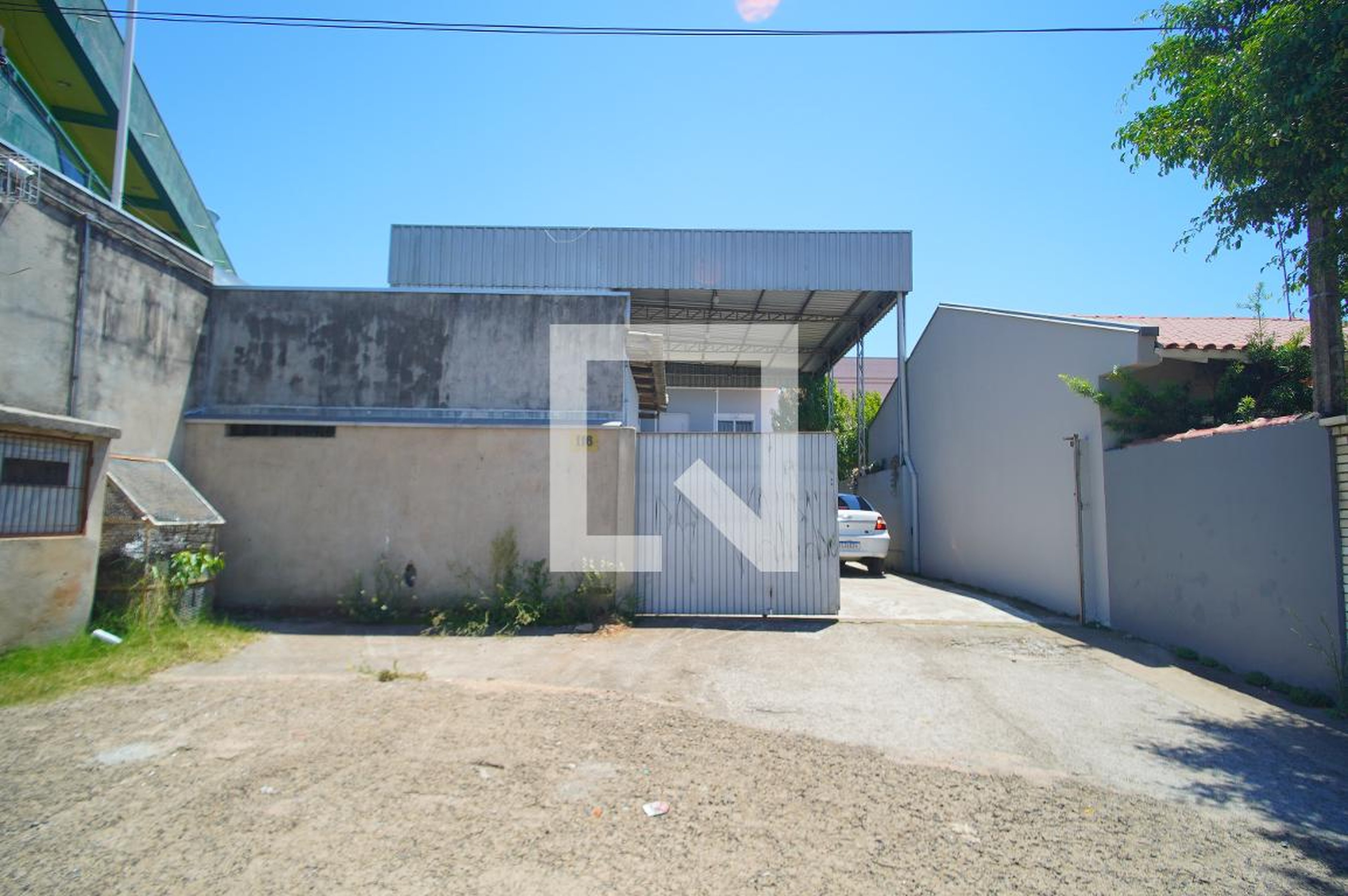 Fachada Condomínio em Rua Tupã, 116