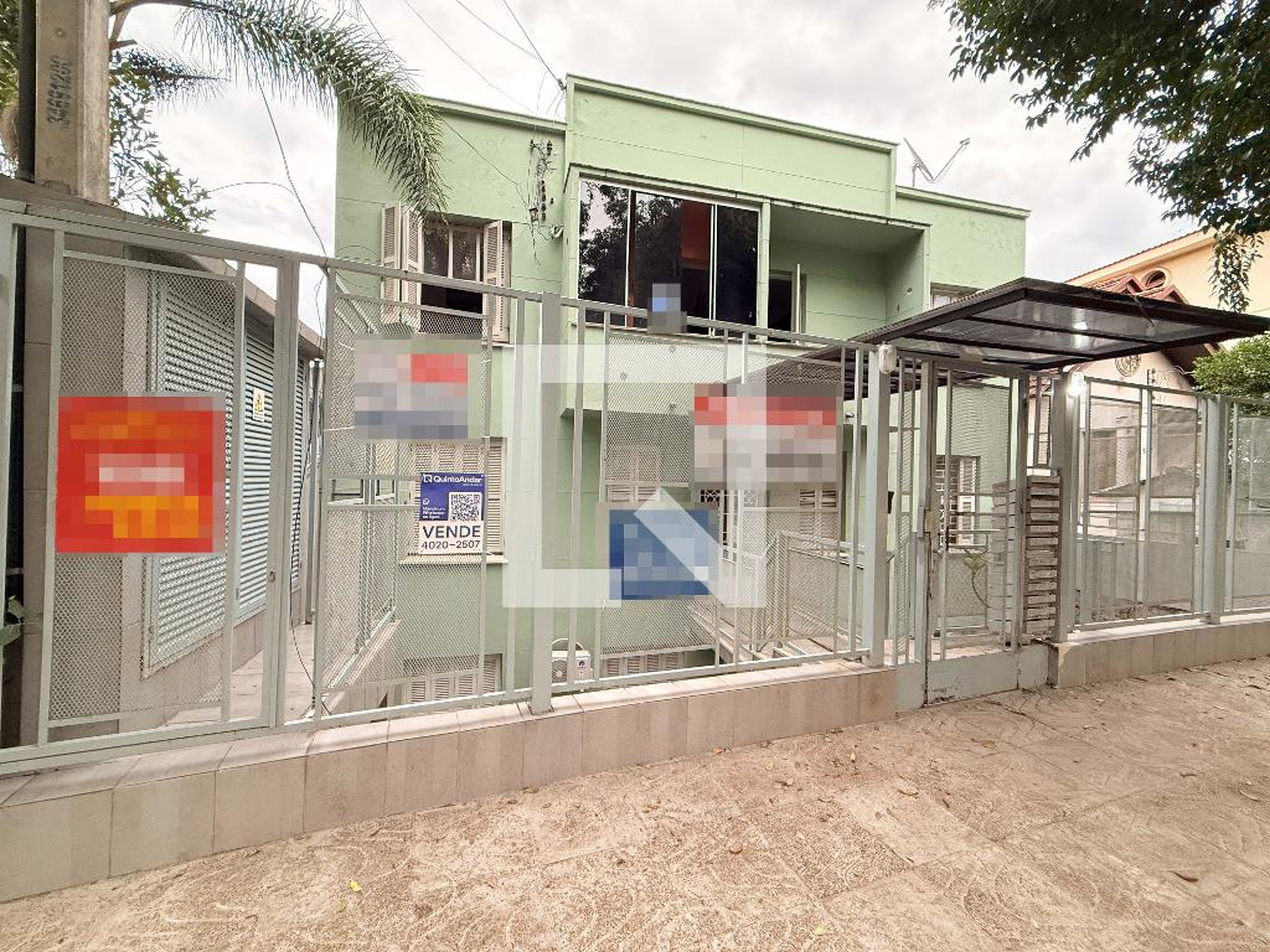 Fachada Condomínio em Rua Mariz e Barros, 211