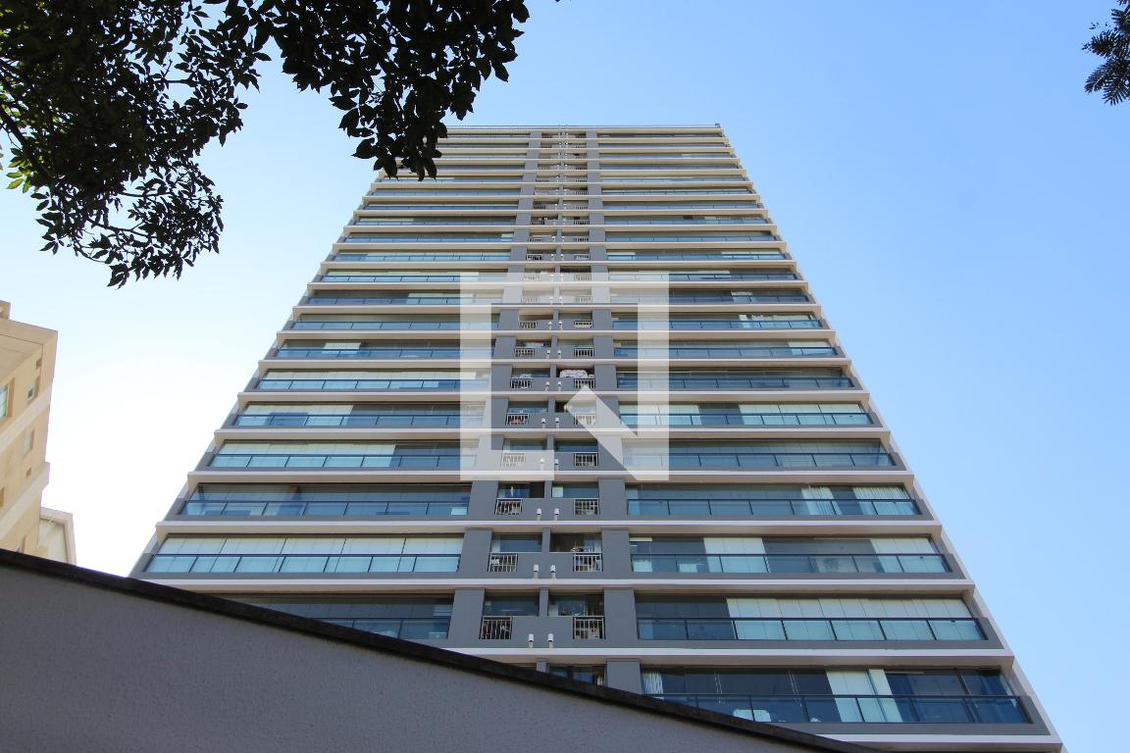 Fachada do Prédio Condomínio Quadrilátero