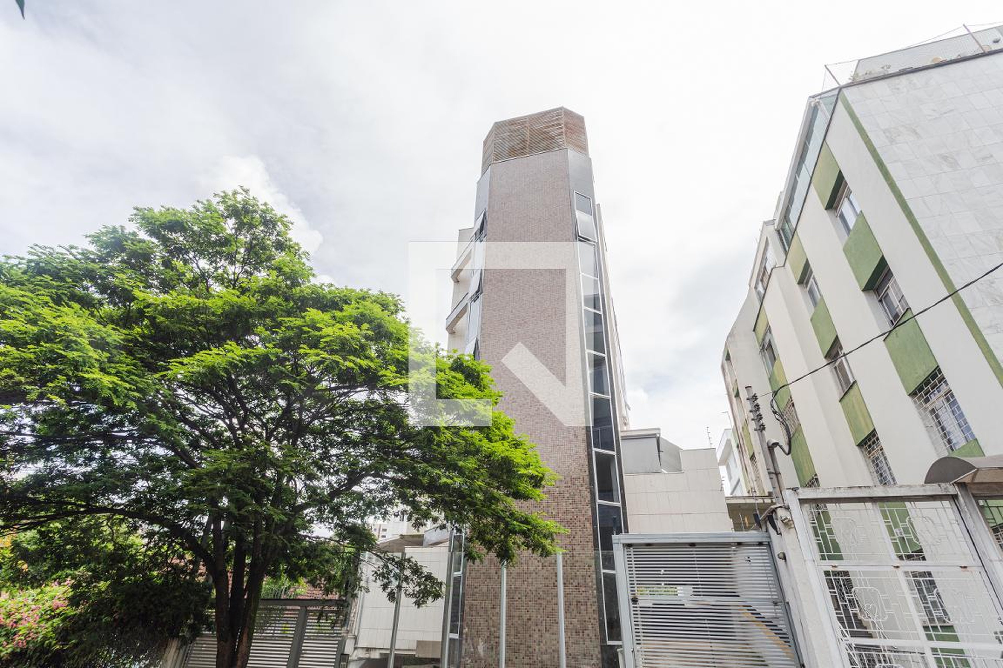 Fachada Condomínio Ed Oliveira