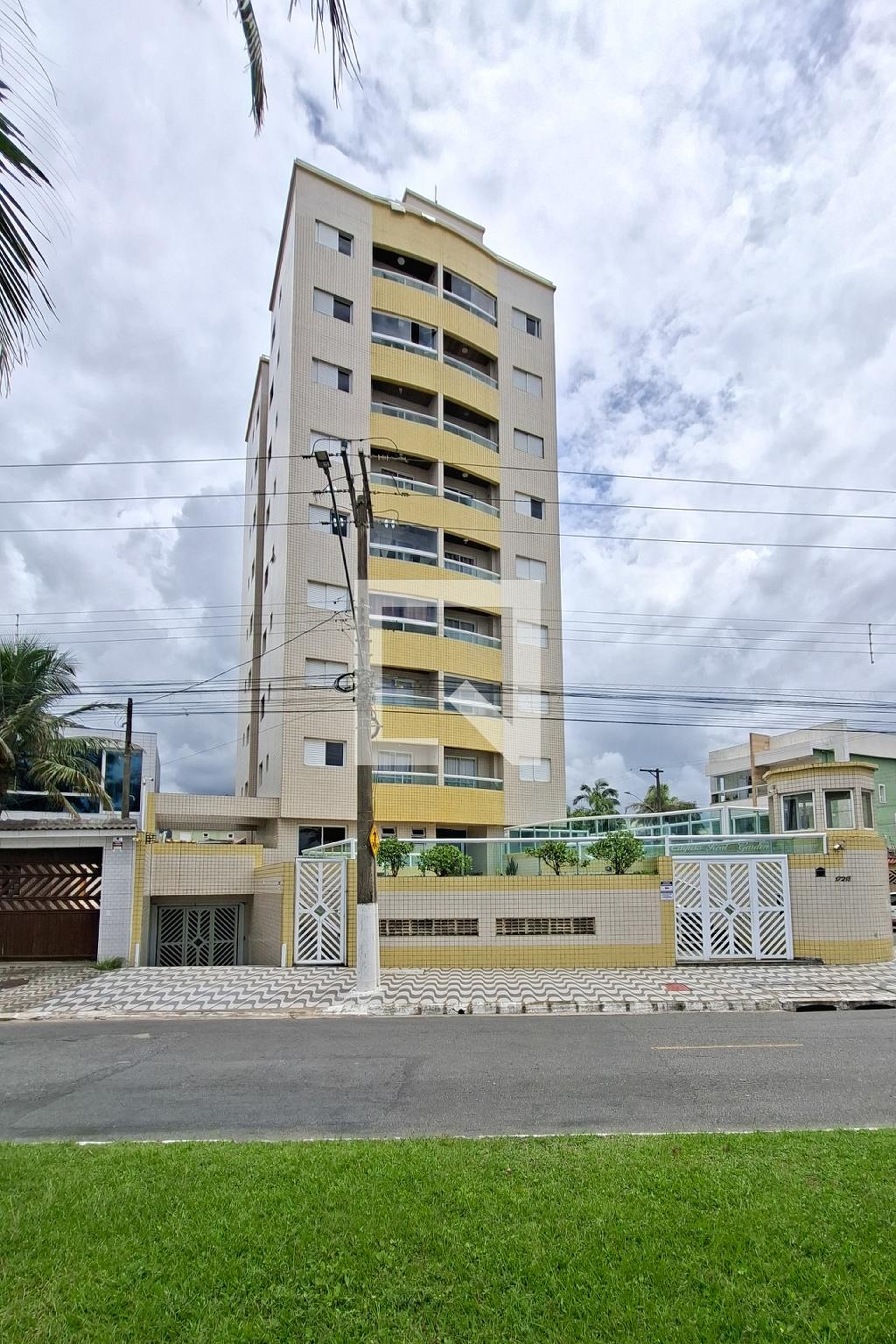 Fachada Condomínio Res. Real Garden