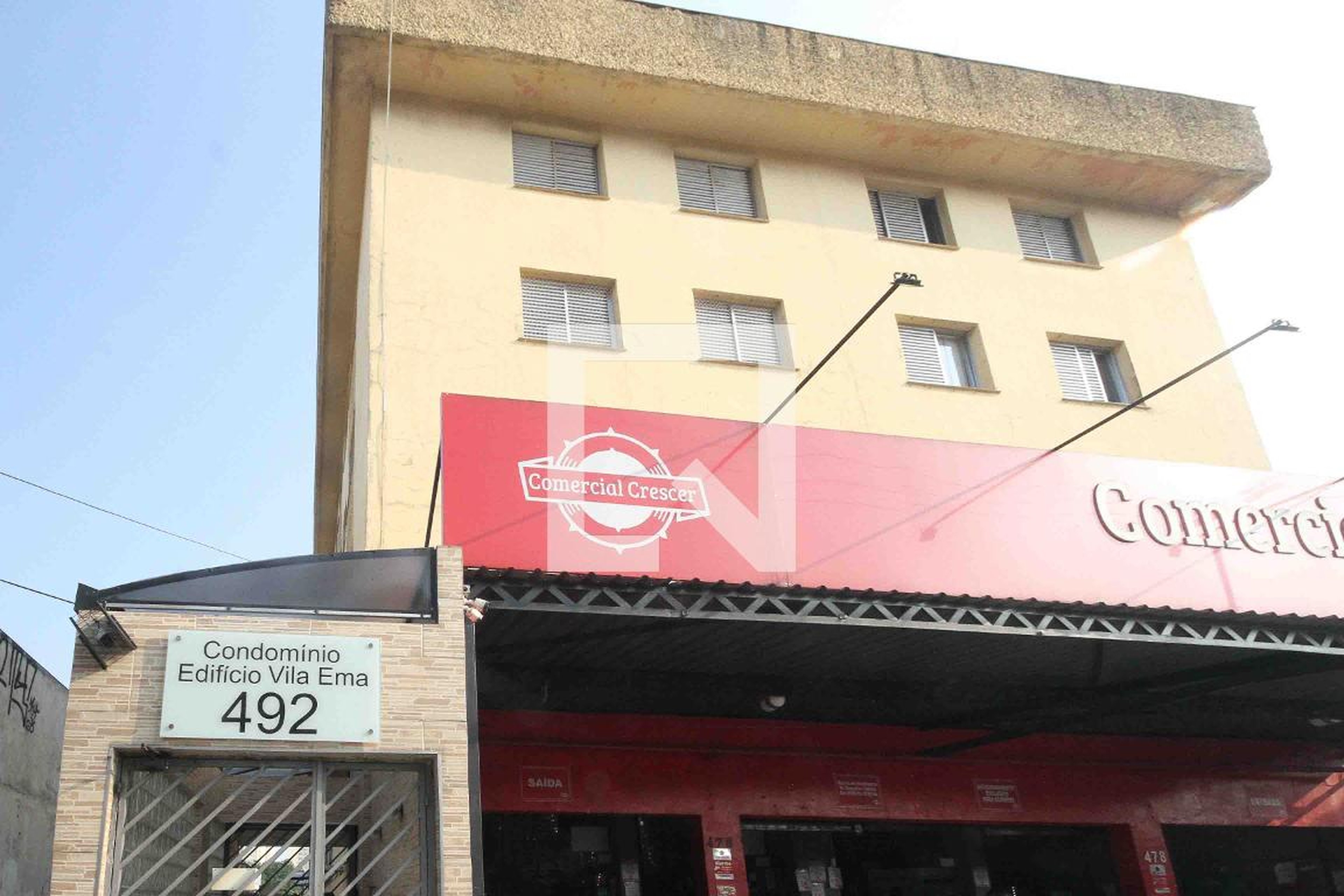 Fachada Condomínio Vila Ema