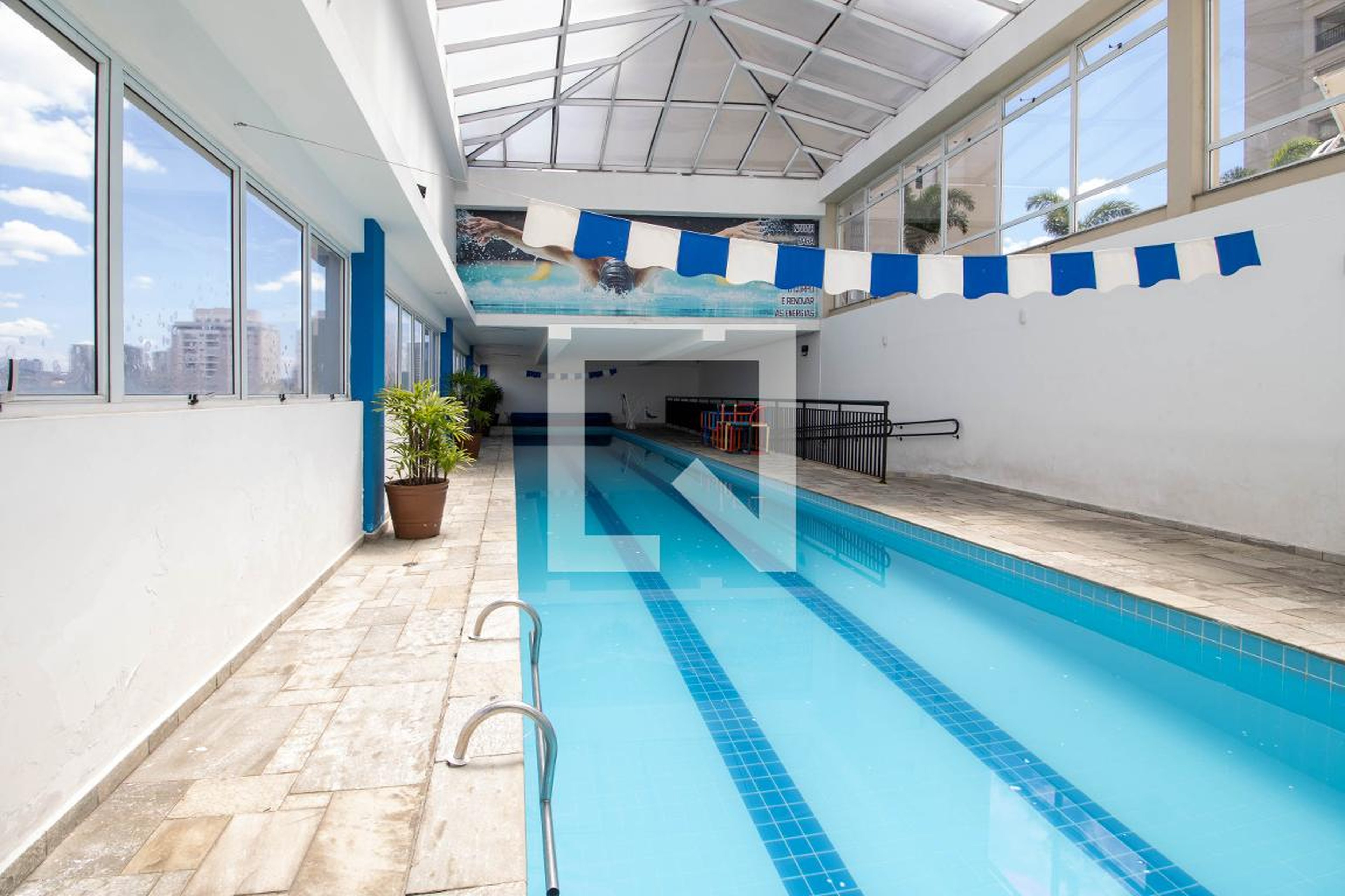 Piscina Coberta - Bothanica