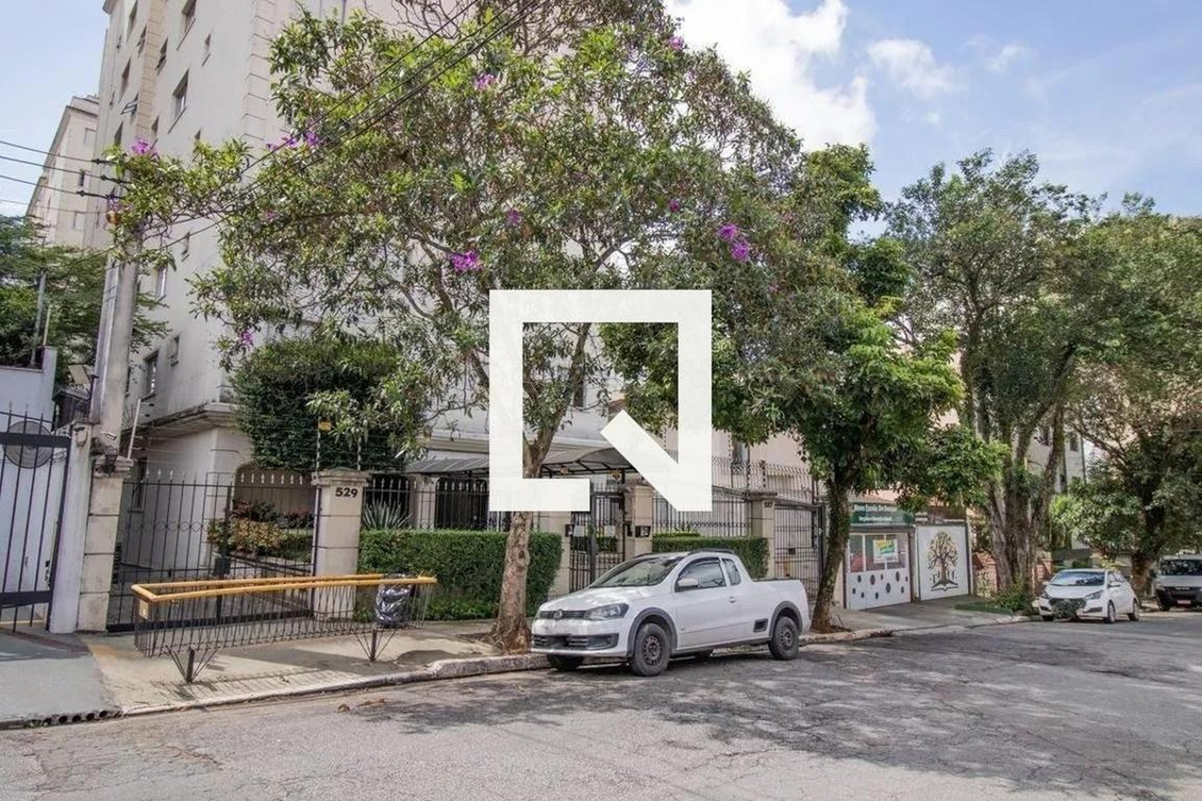 Fachada Edifício Ilha de Santorino