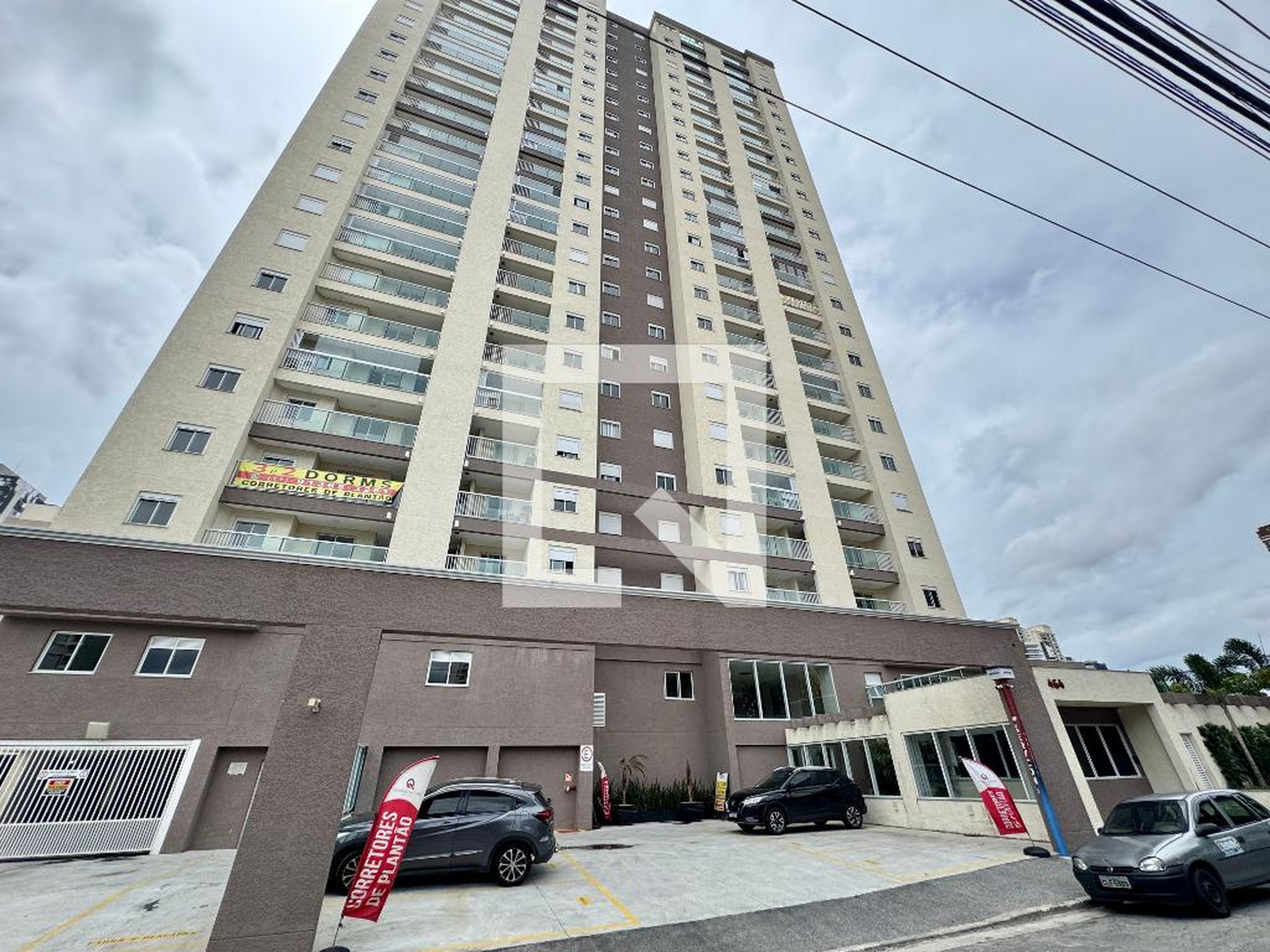 Fachada do Prédio Condomínio Paris