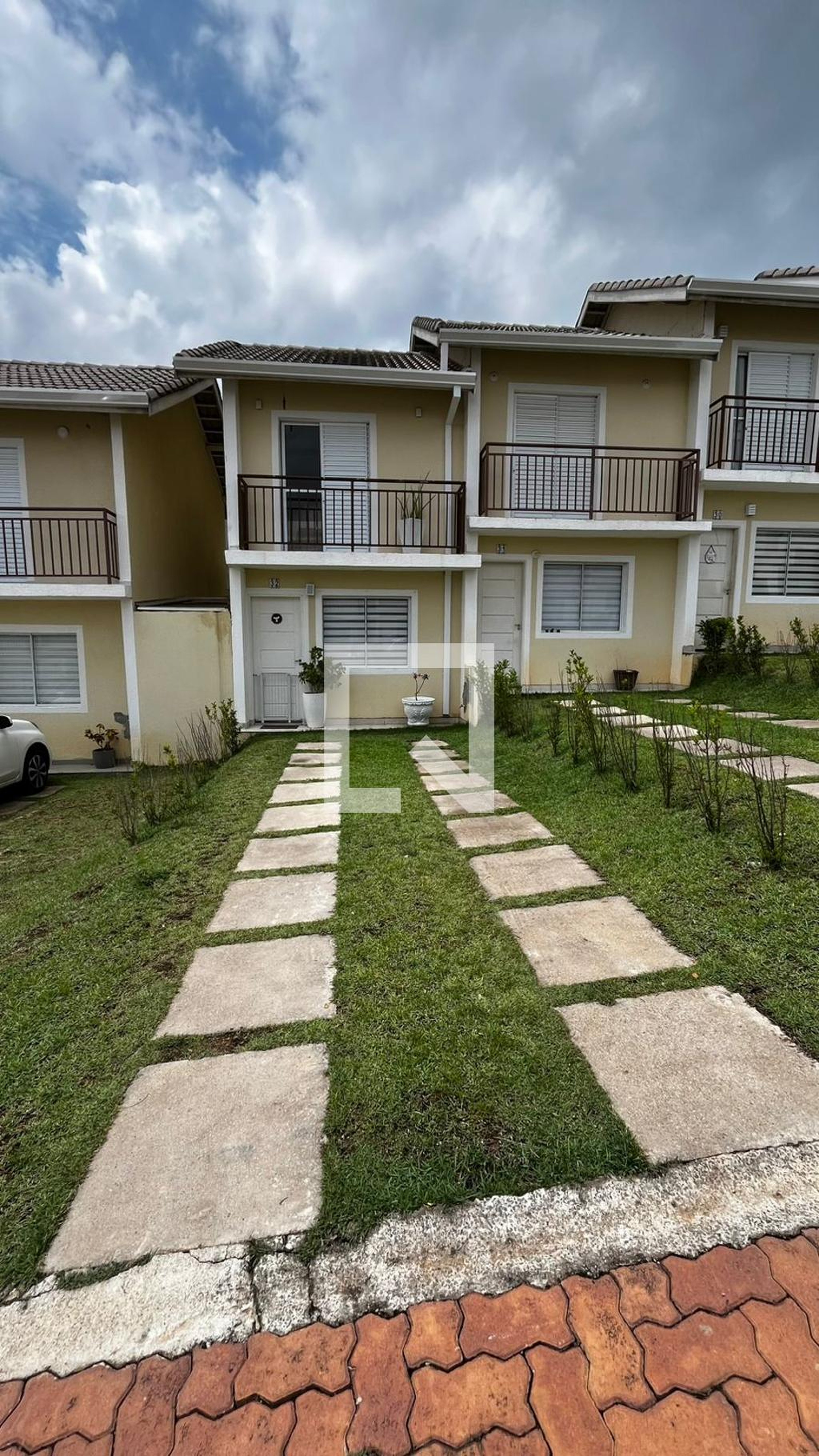 Fachada Condomínio em Rua dos Agrimensores, 255