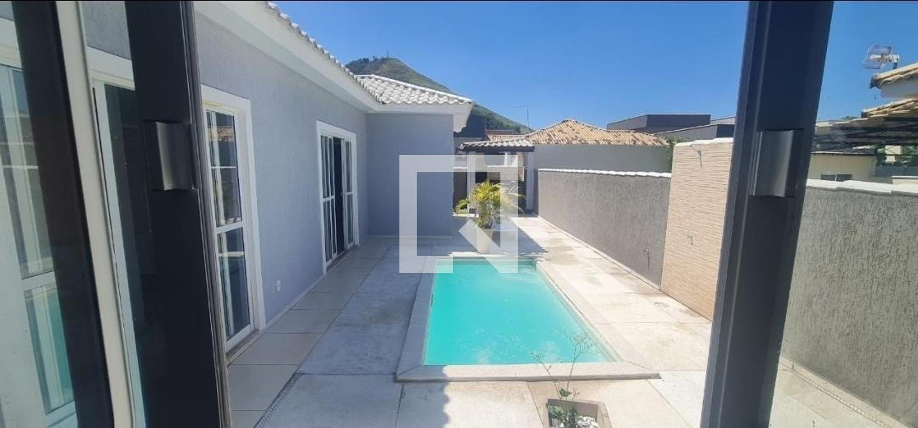 Área externa Condomínio em Estrada dos Cajueiros, 2783