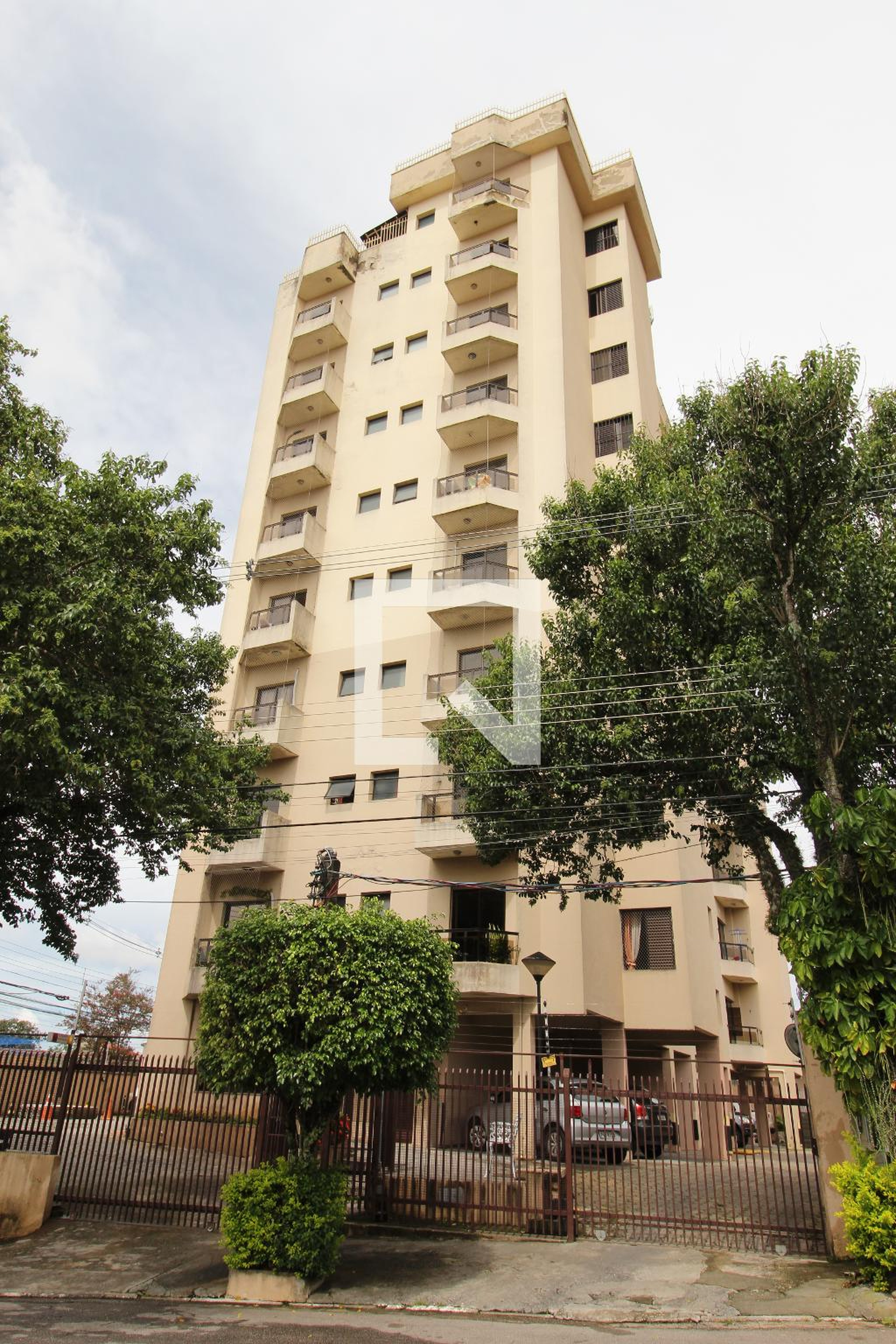 Fachada do Prédio Condomínio Terras de Santana