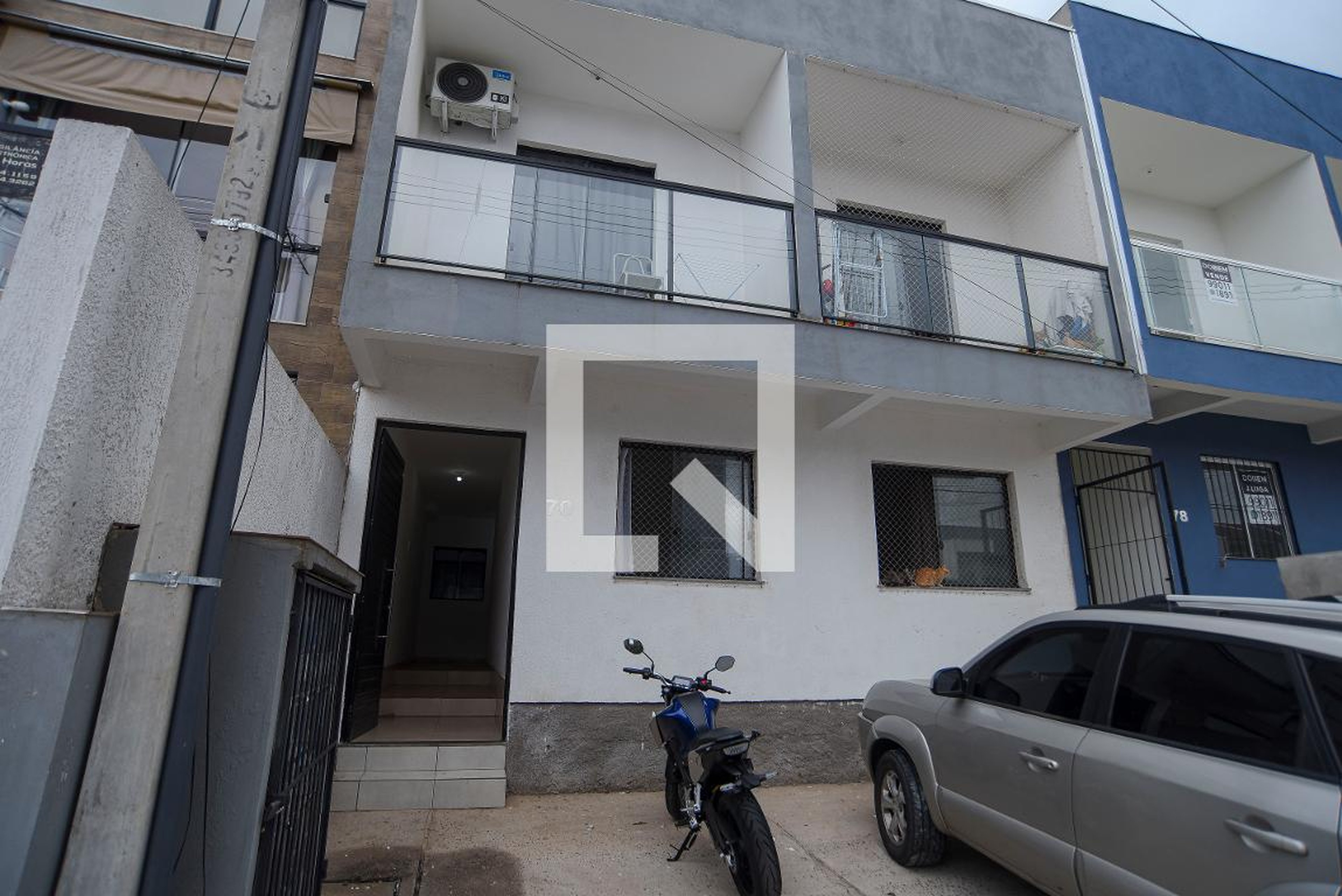 Fachada Condomínio em Rua Cento e Vinte e Um, 70