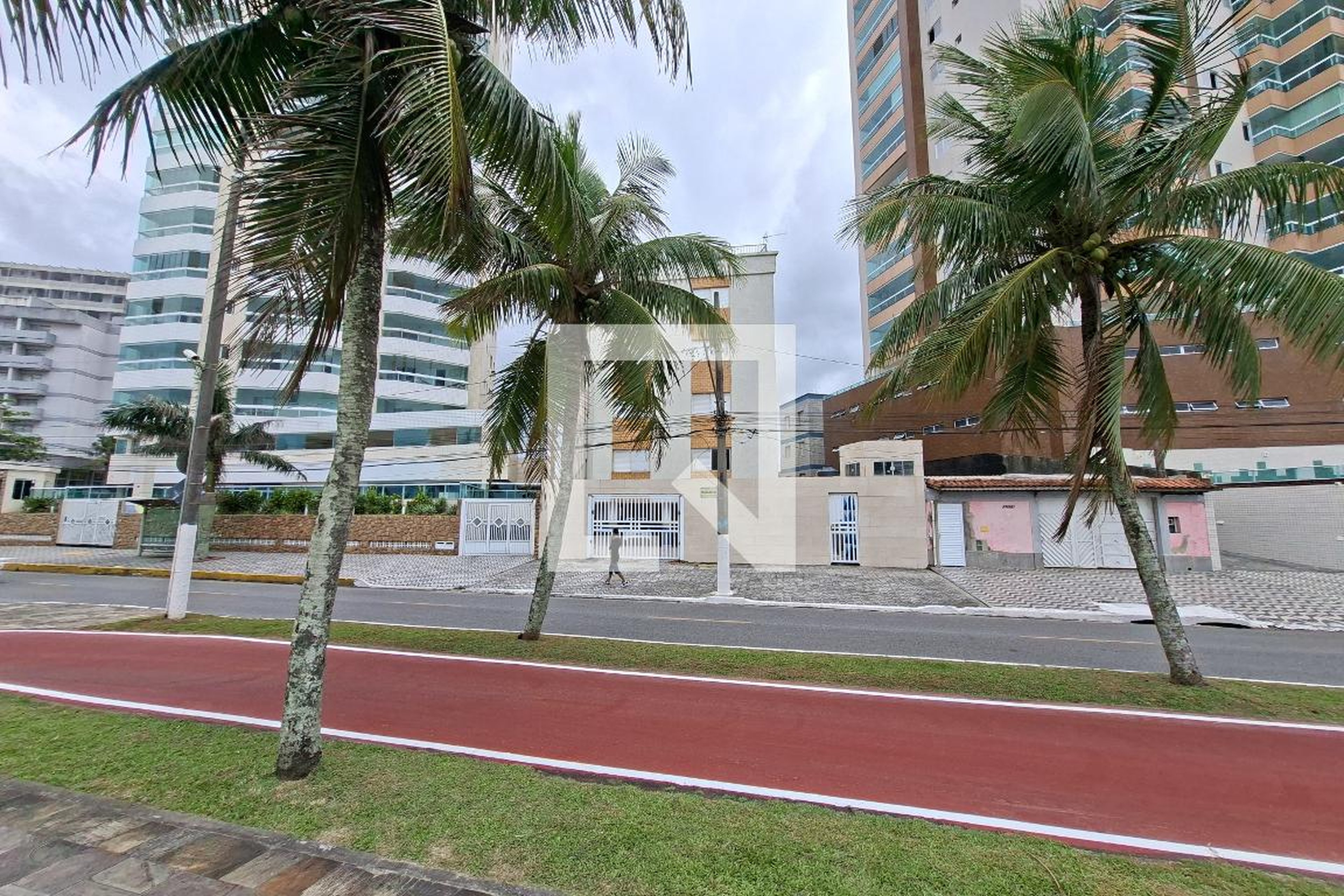 Fachada Condomínio ED. Maison Blanche