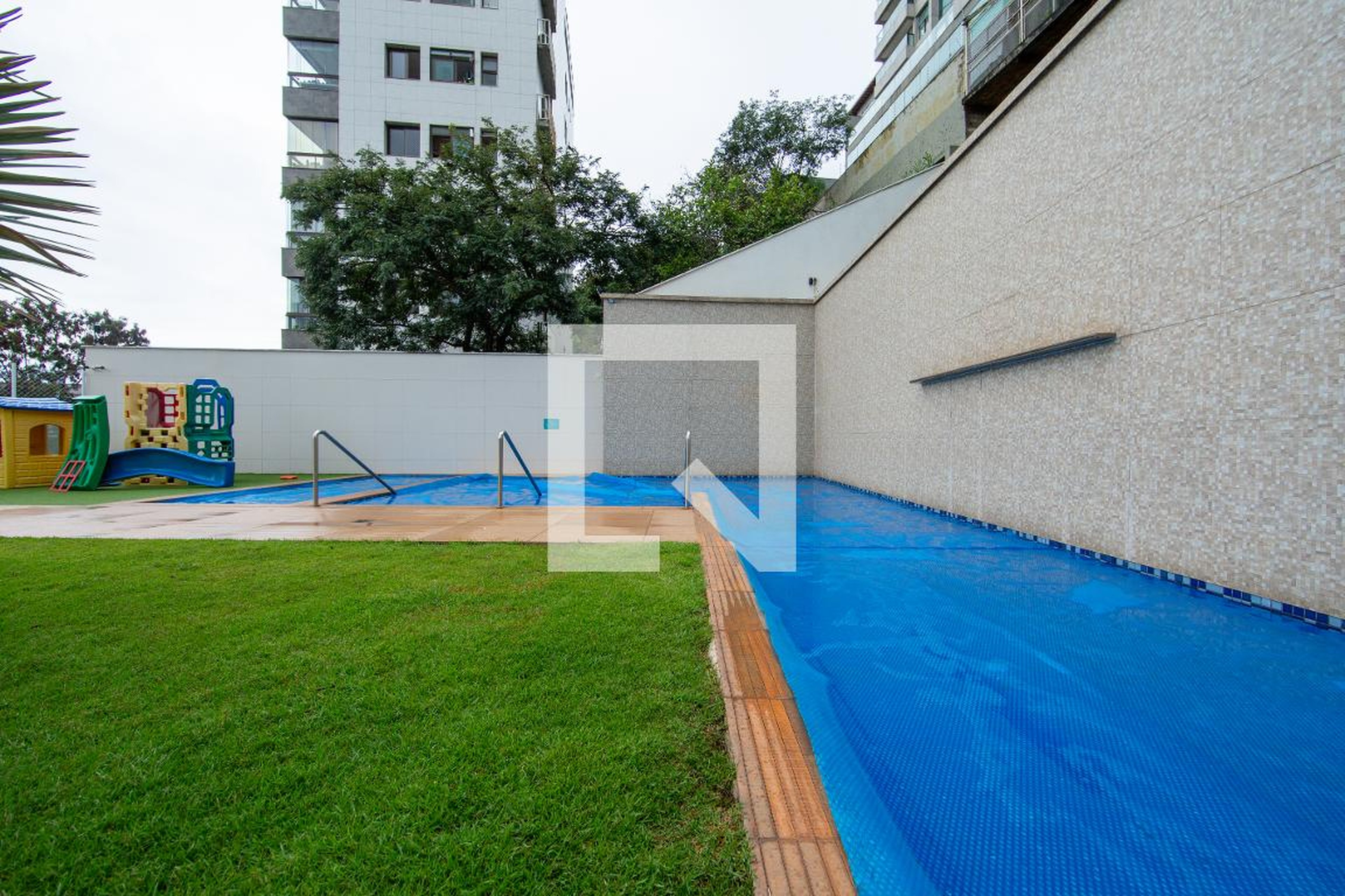 PISCINA - Edifício Biarritz