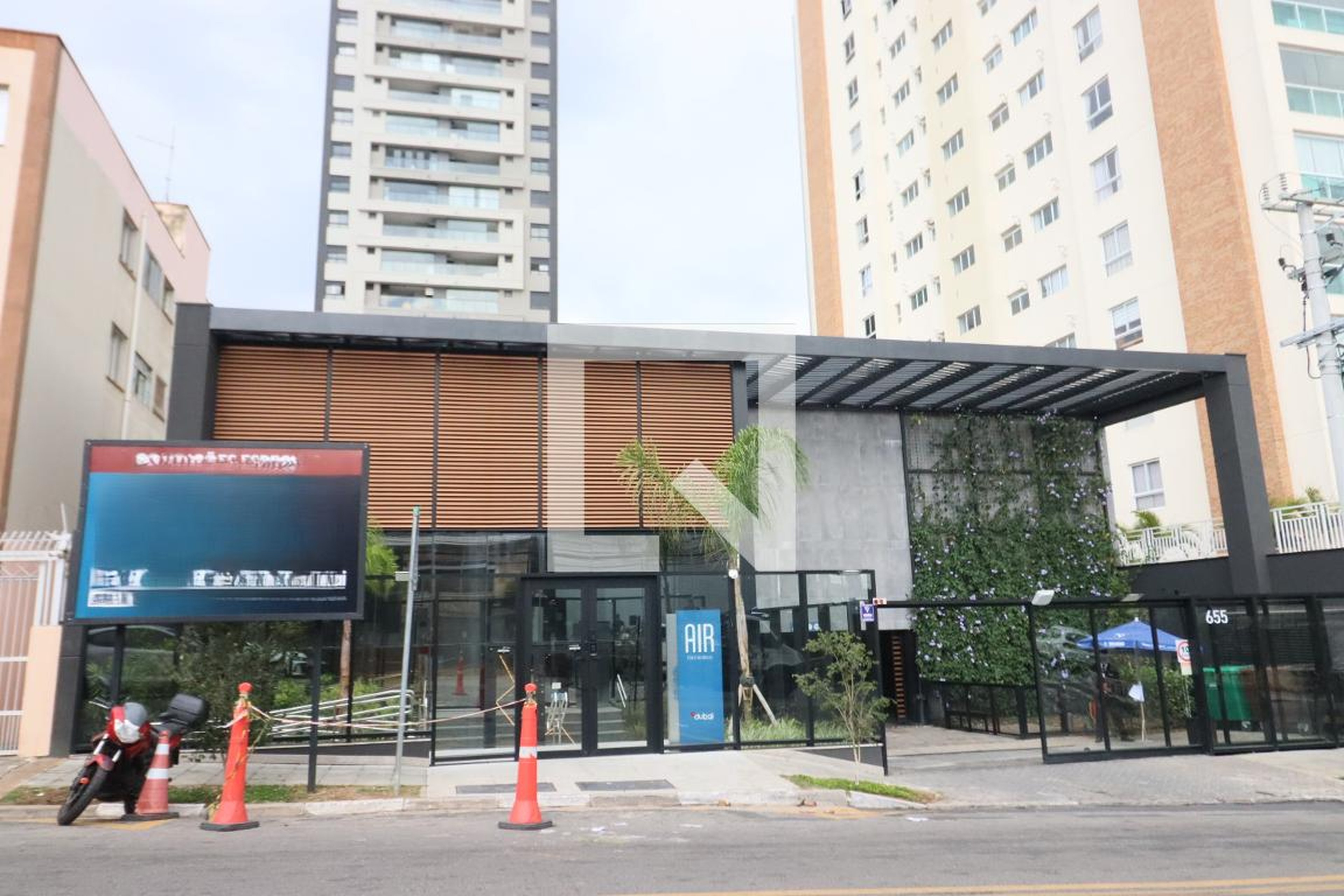 Fachada Condomínio Air Club & Residences