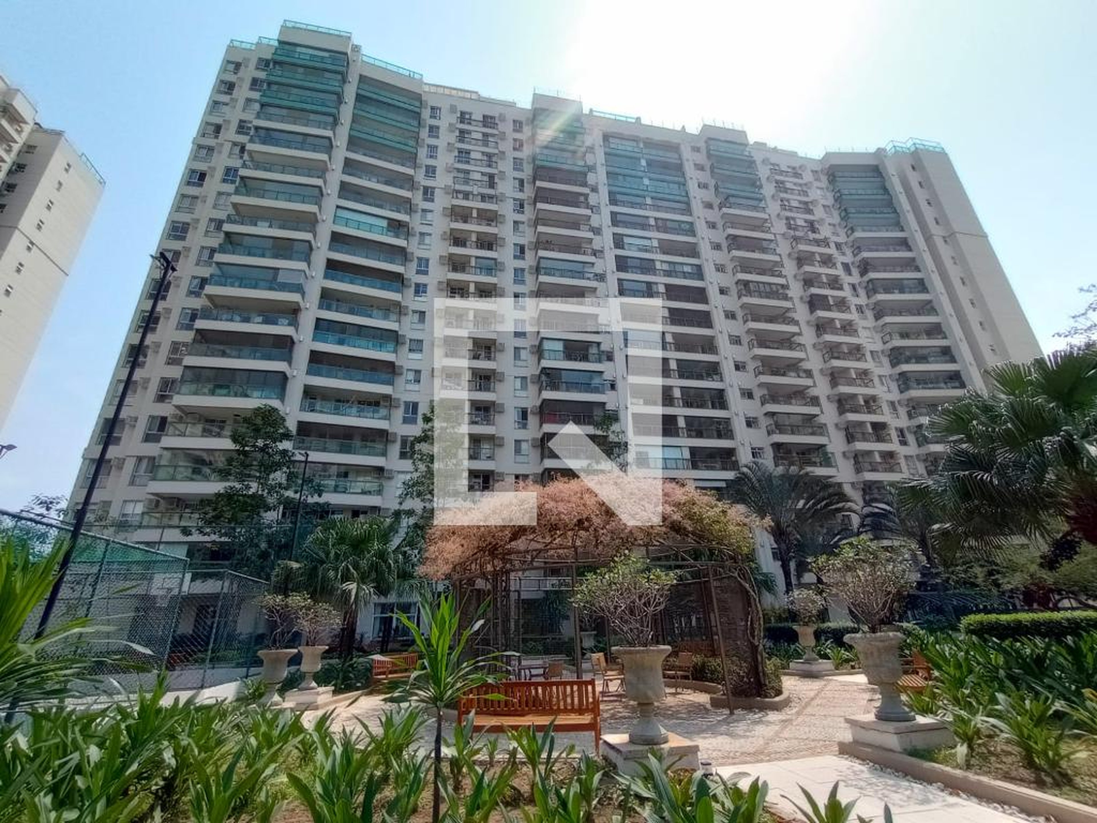 Fachada Condomínio Reserva do Parque