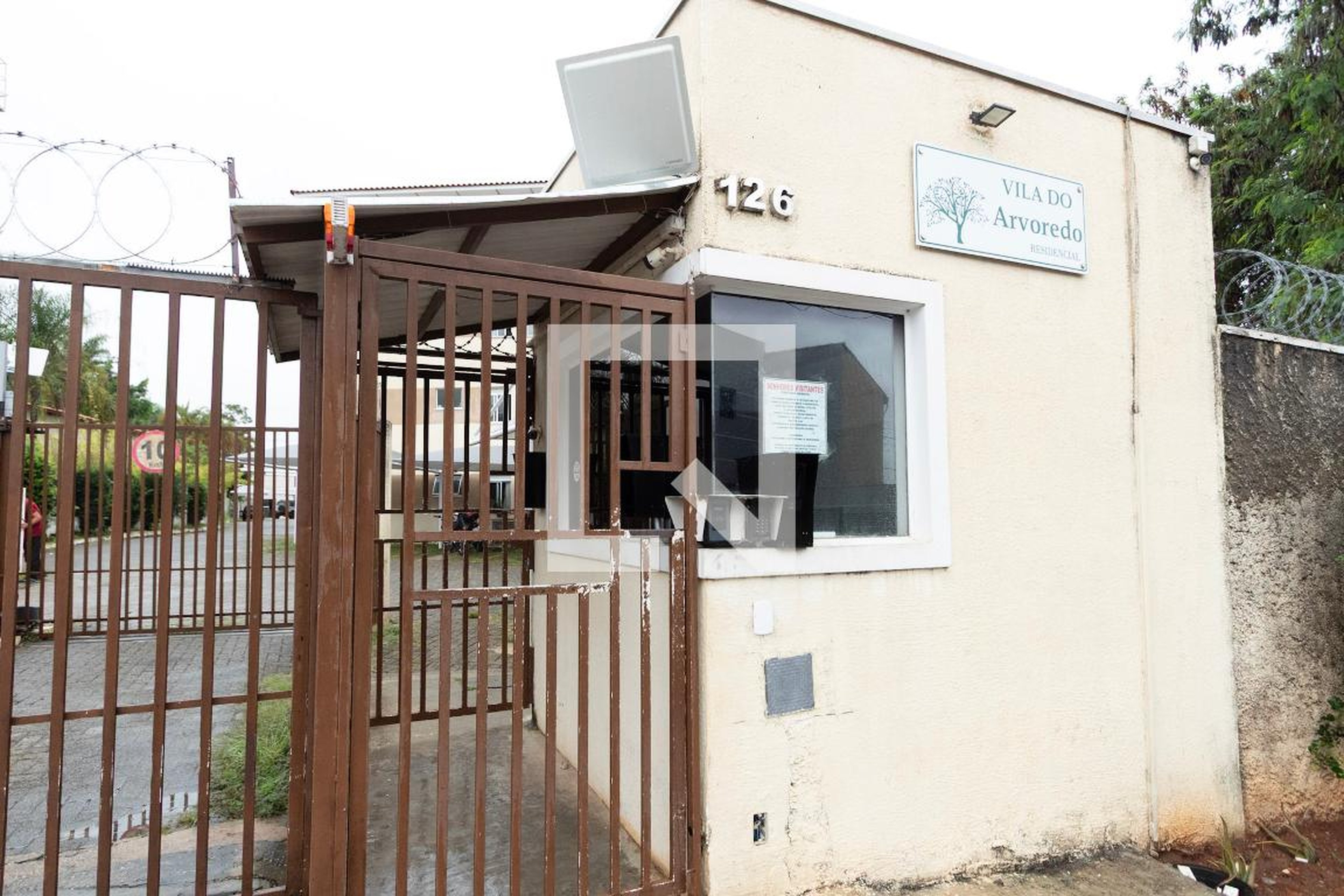 Fachada Residencial Vila do Arvoredo