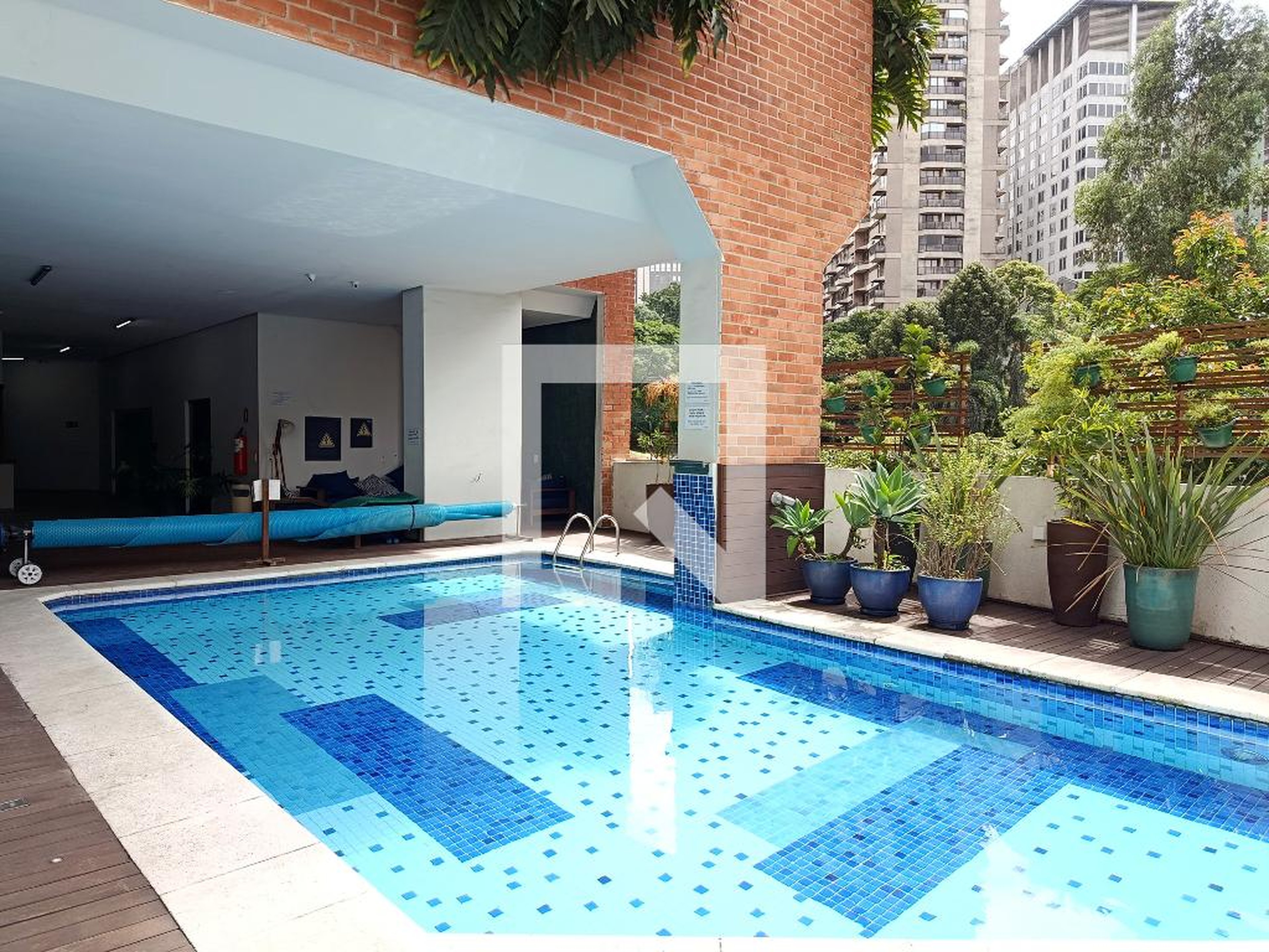 Piscina - Edifício Paulistania Residence