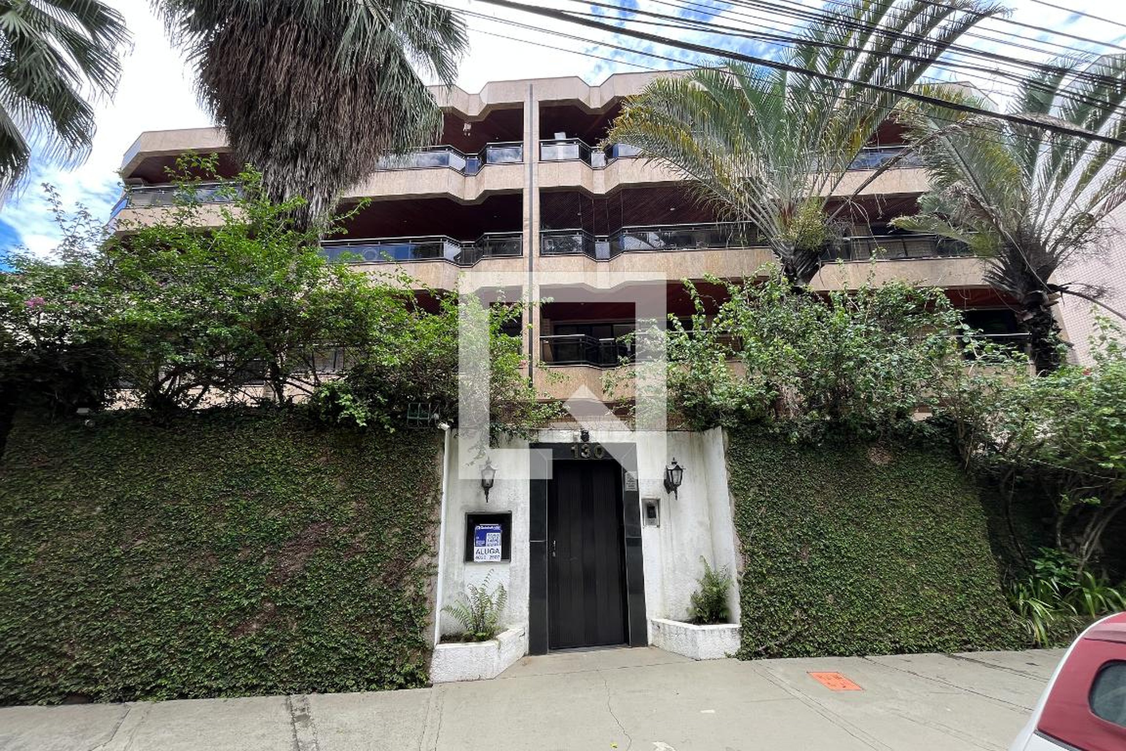 Fachada Condomínio em Rua Jaír Ramos, 130