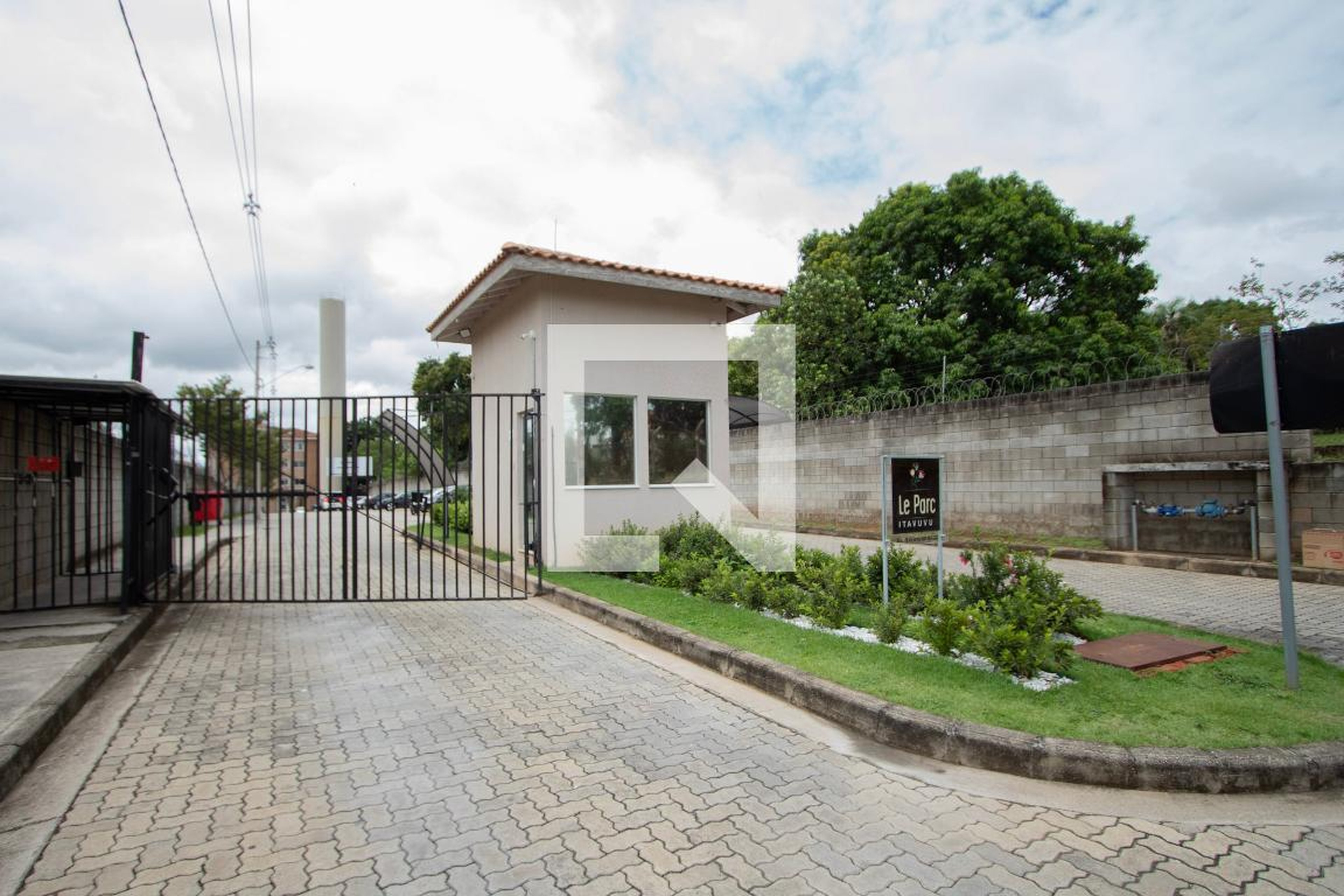 Fachada Condomínio Le Parc Itavuvu
