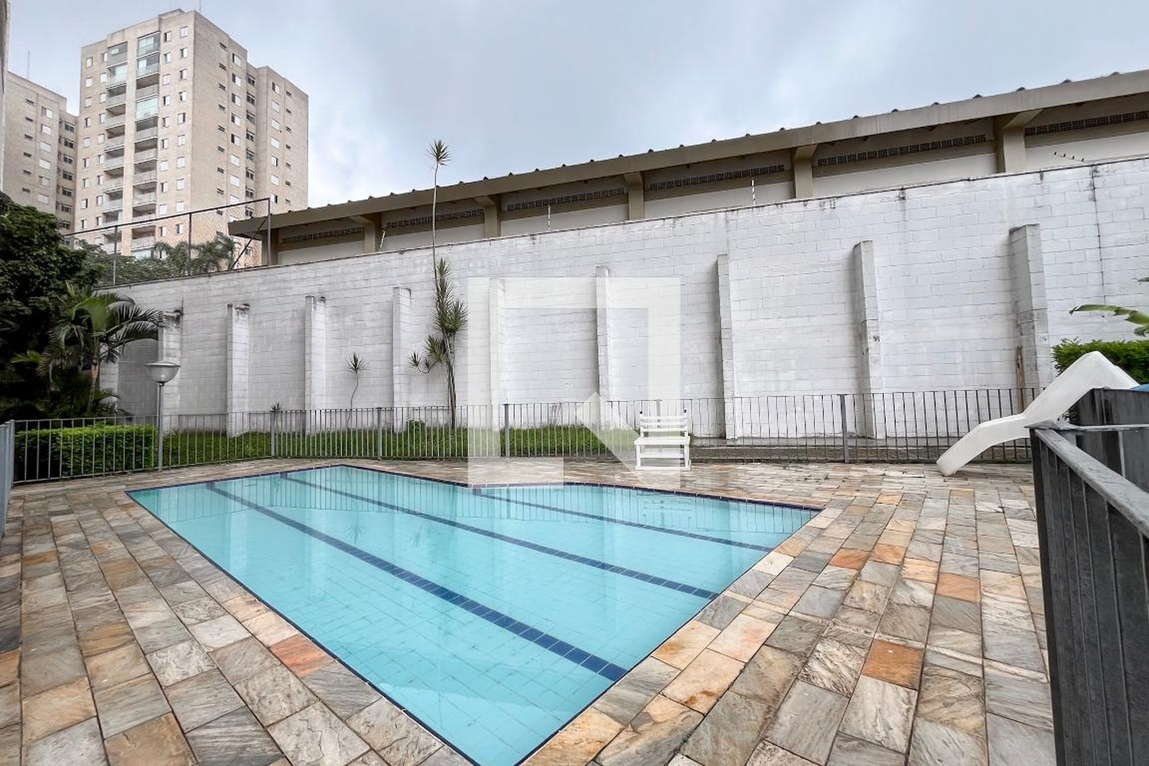 Piscina - Torres dos Ourives