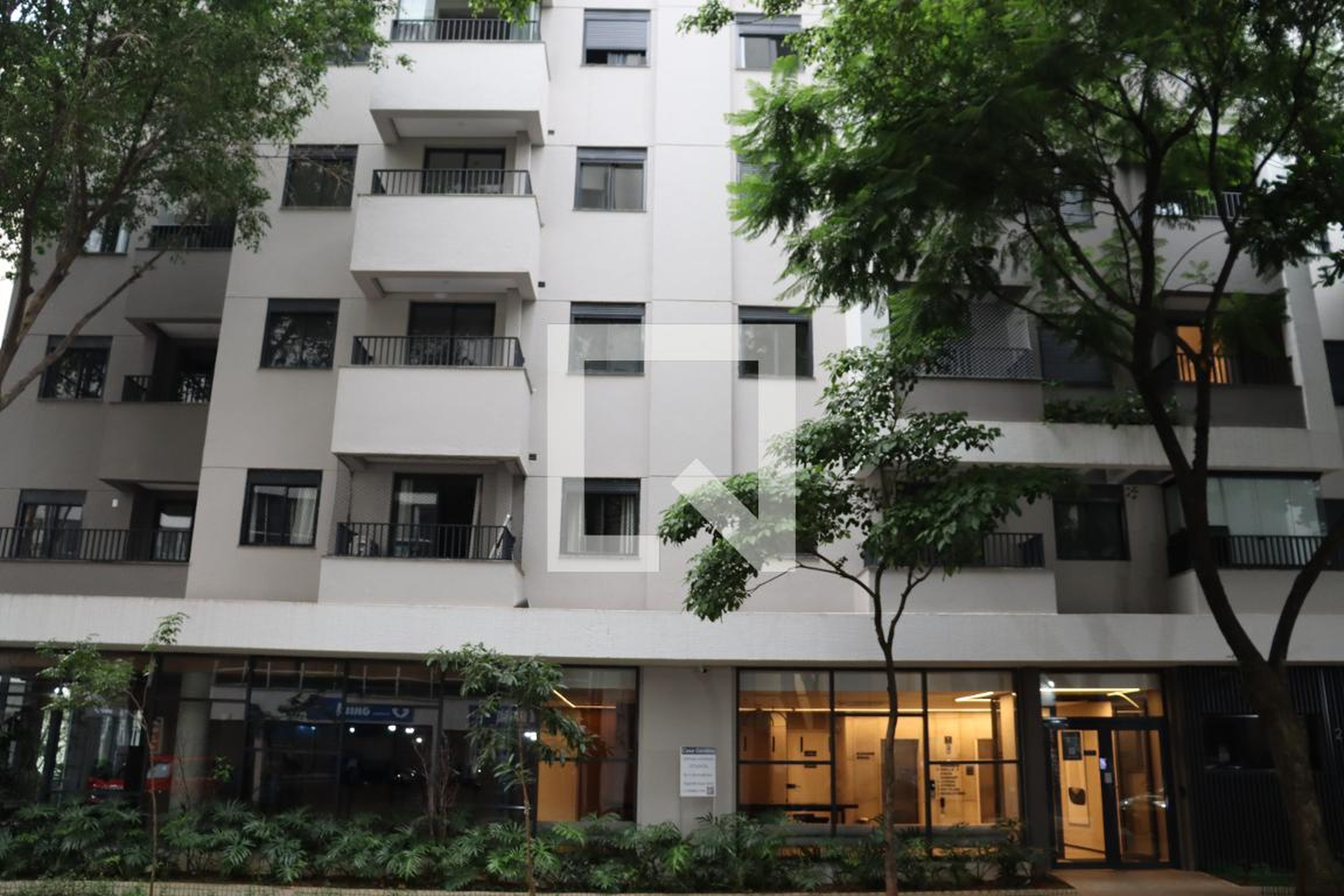 Fachada Condomínio em Rua Genebra, 285