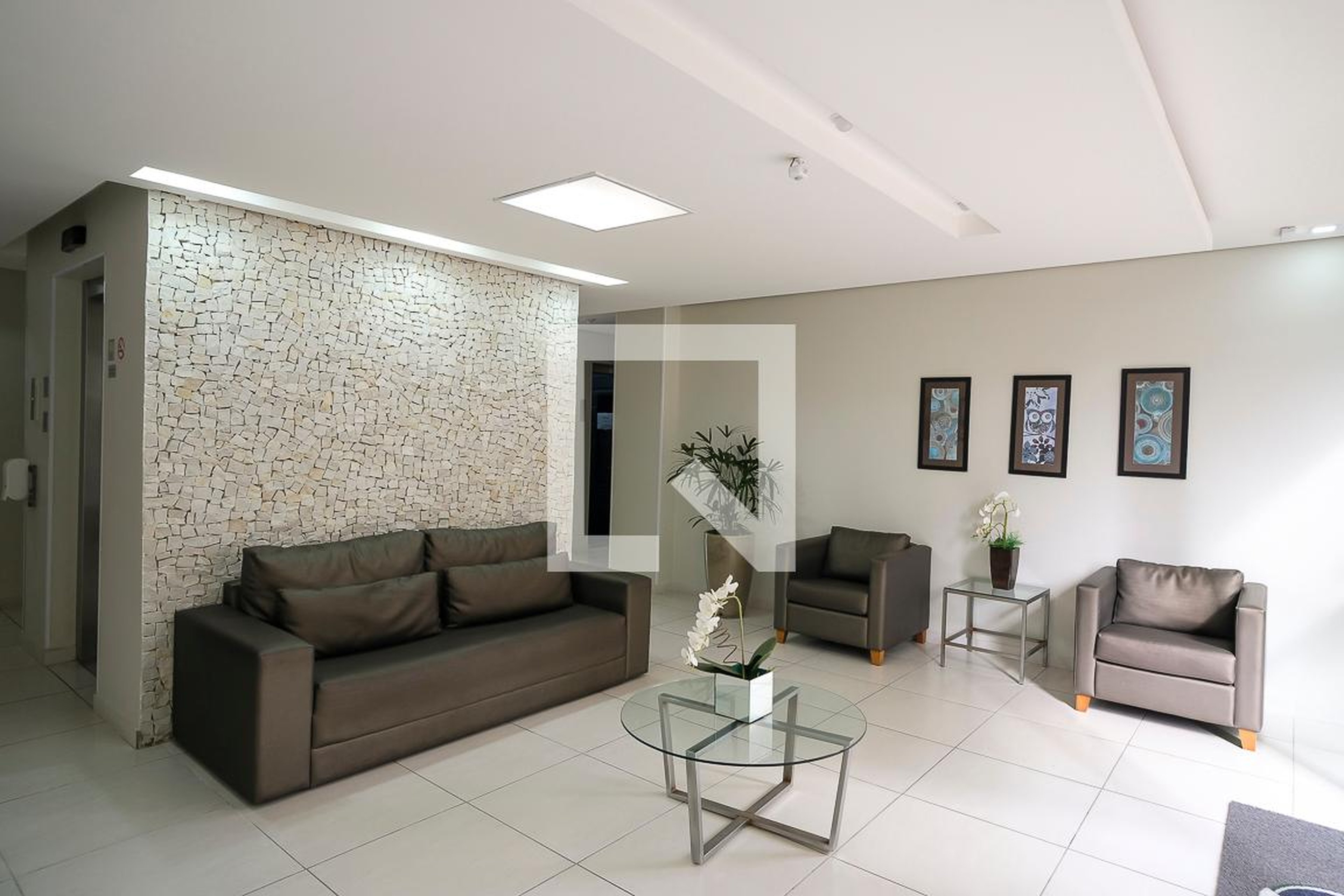 Hall de entrada - Status