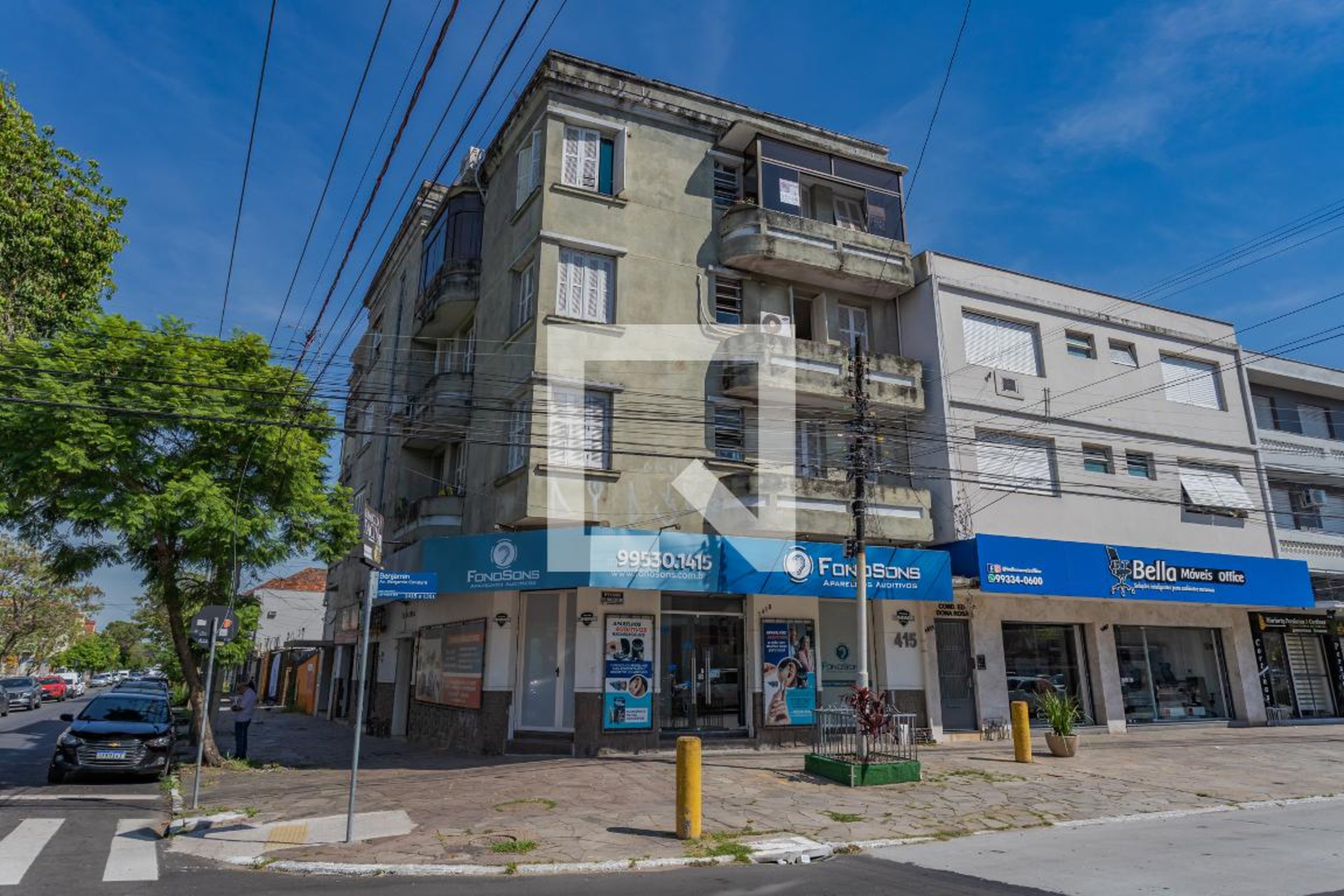 Fachada Condomínio em Rua Buarque de Macedo, 764