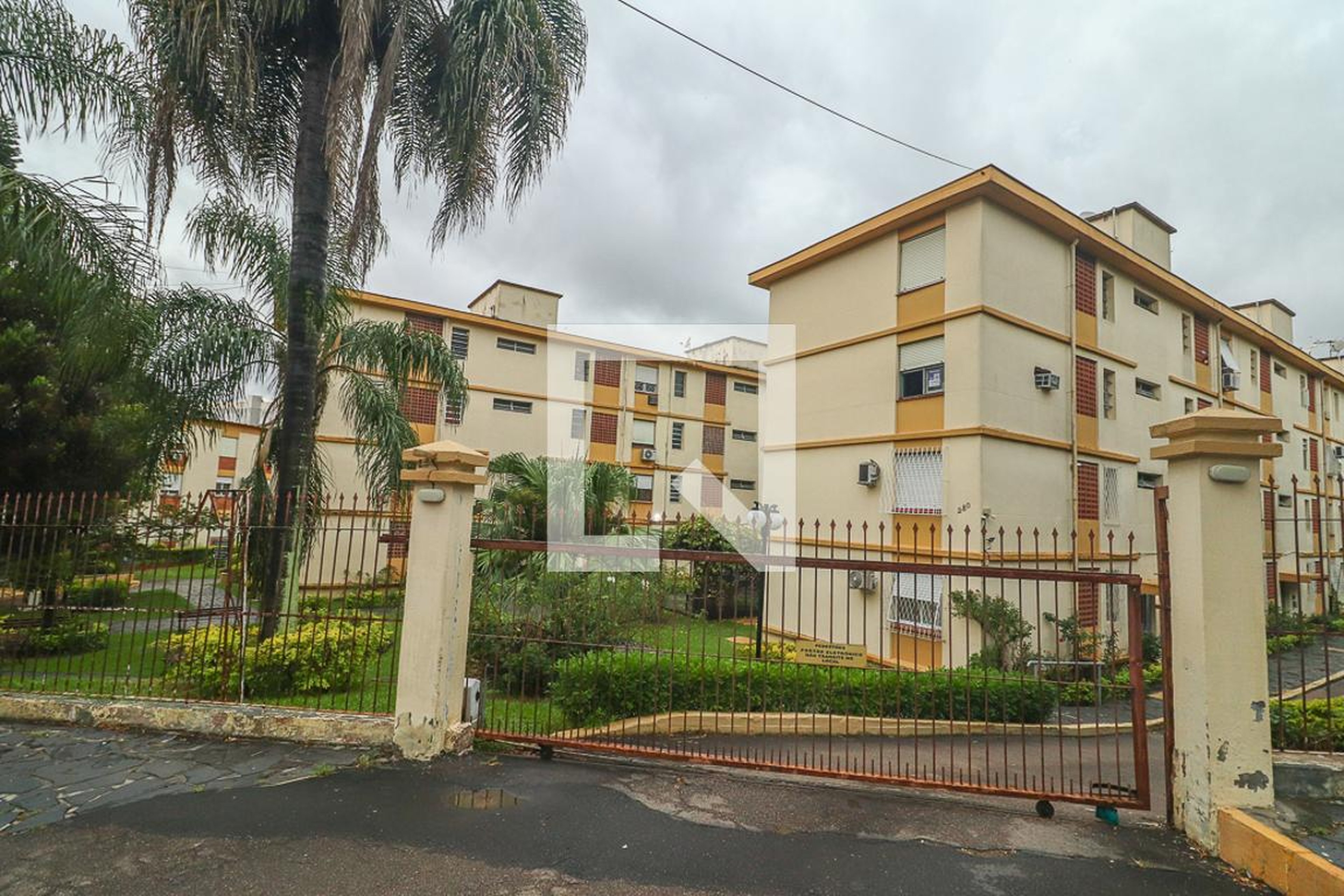 Fachada Condomínio Roque Calage