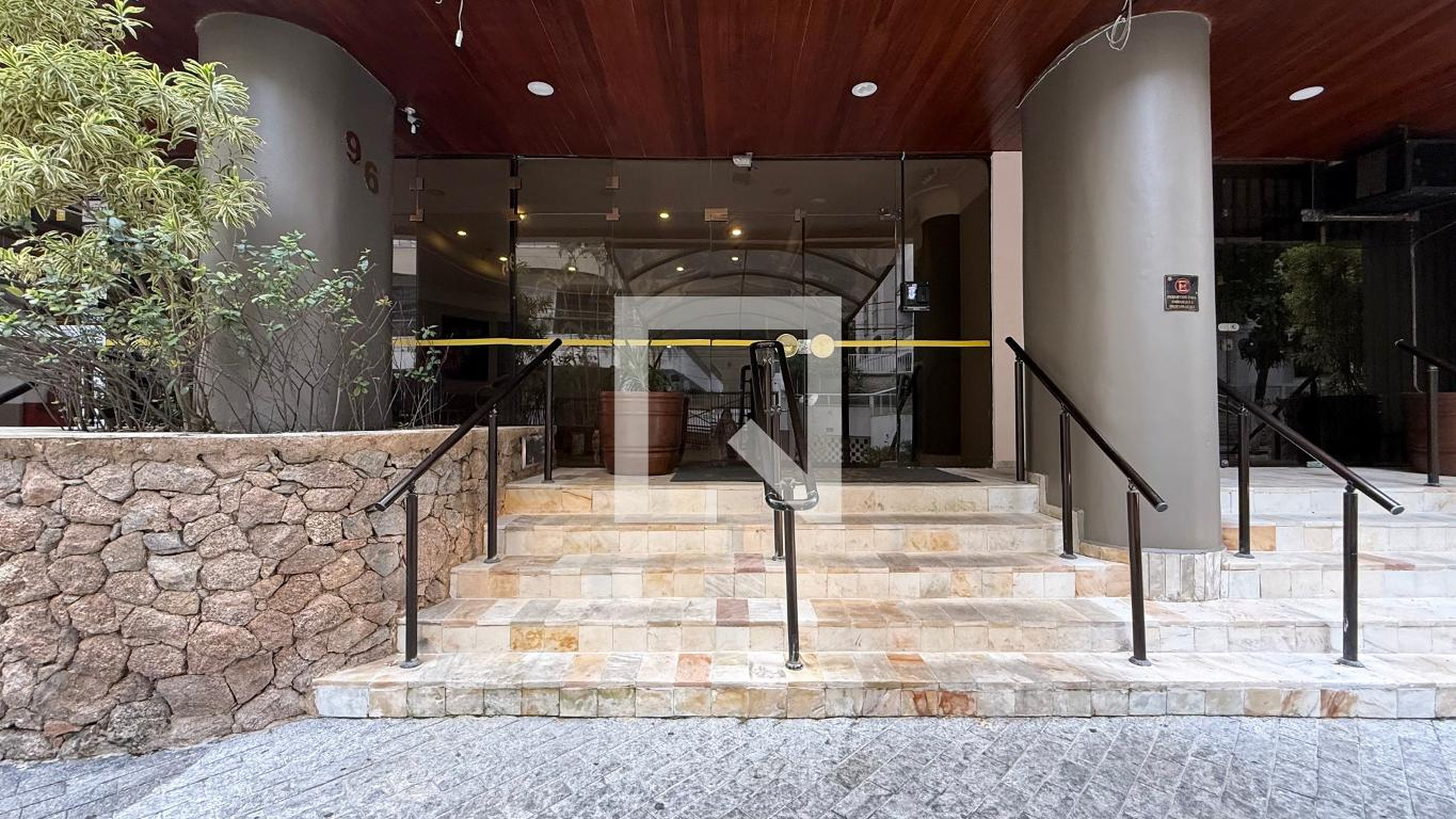 Fachada Edifício Four Seasons