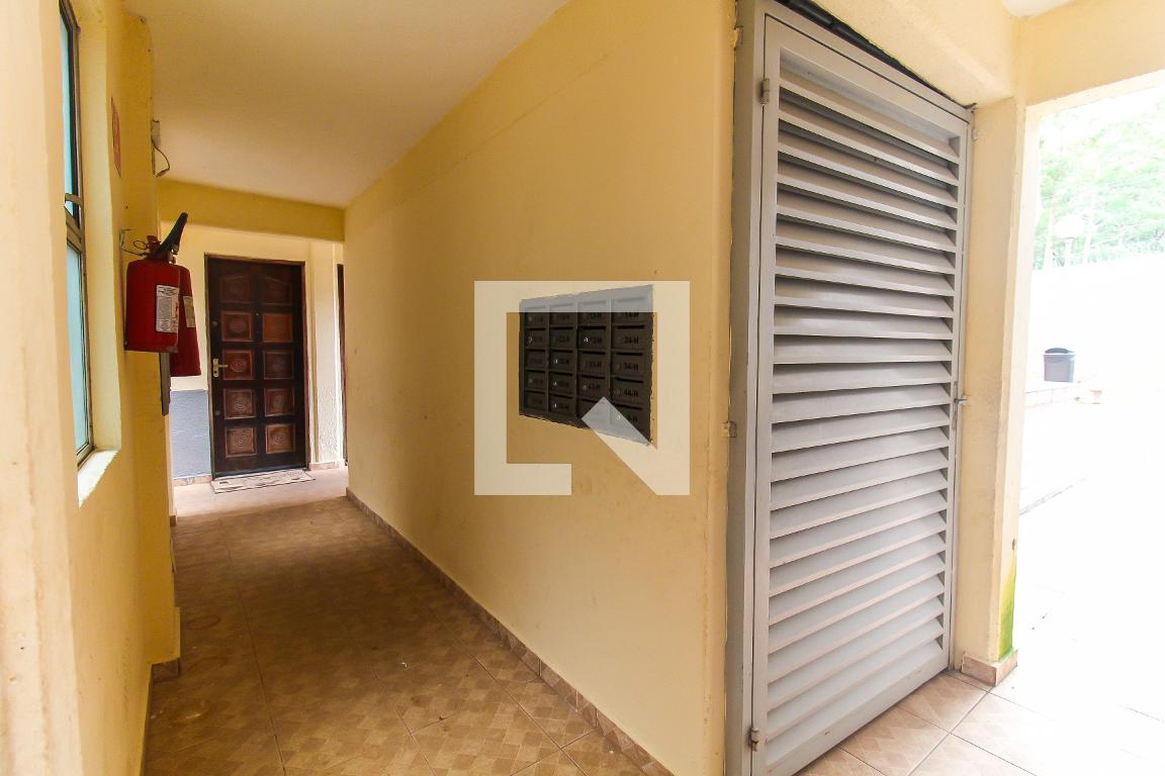 Hall Condomínio Zorilda