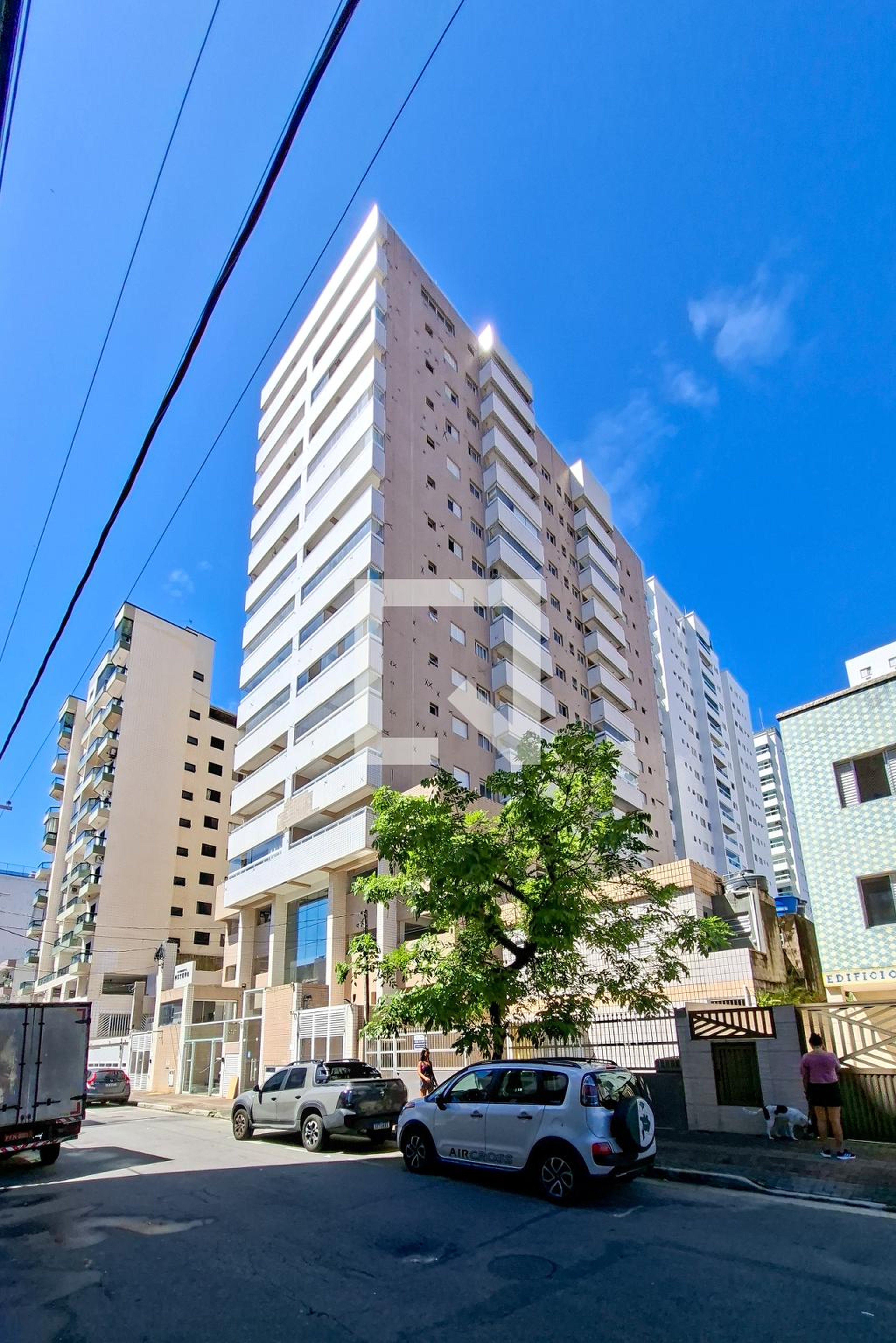 Fachada Condomínio Victoria Flat