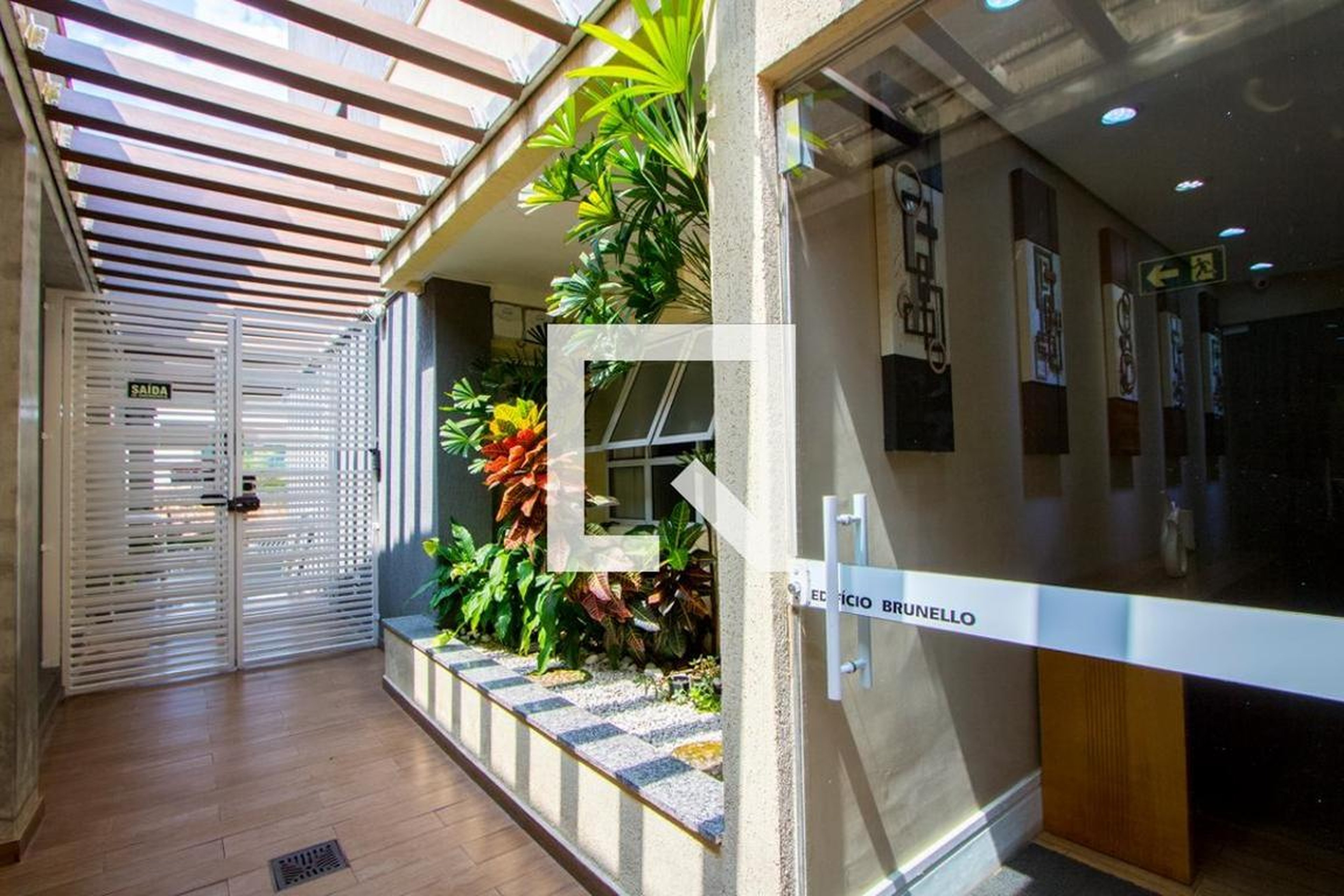 Área comum - Brunelho