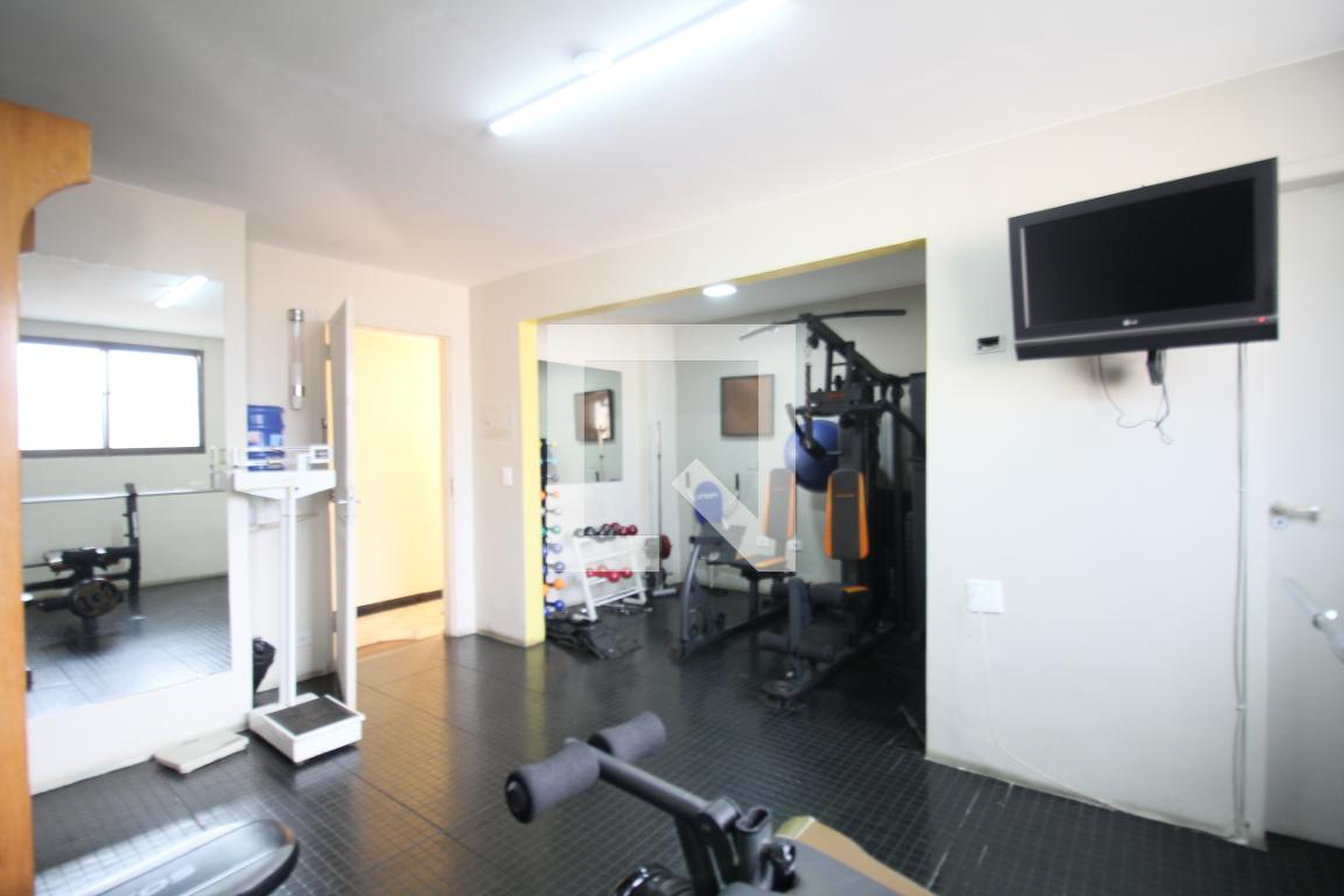 Academia - Edifício Village Morumbi