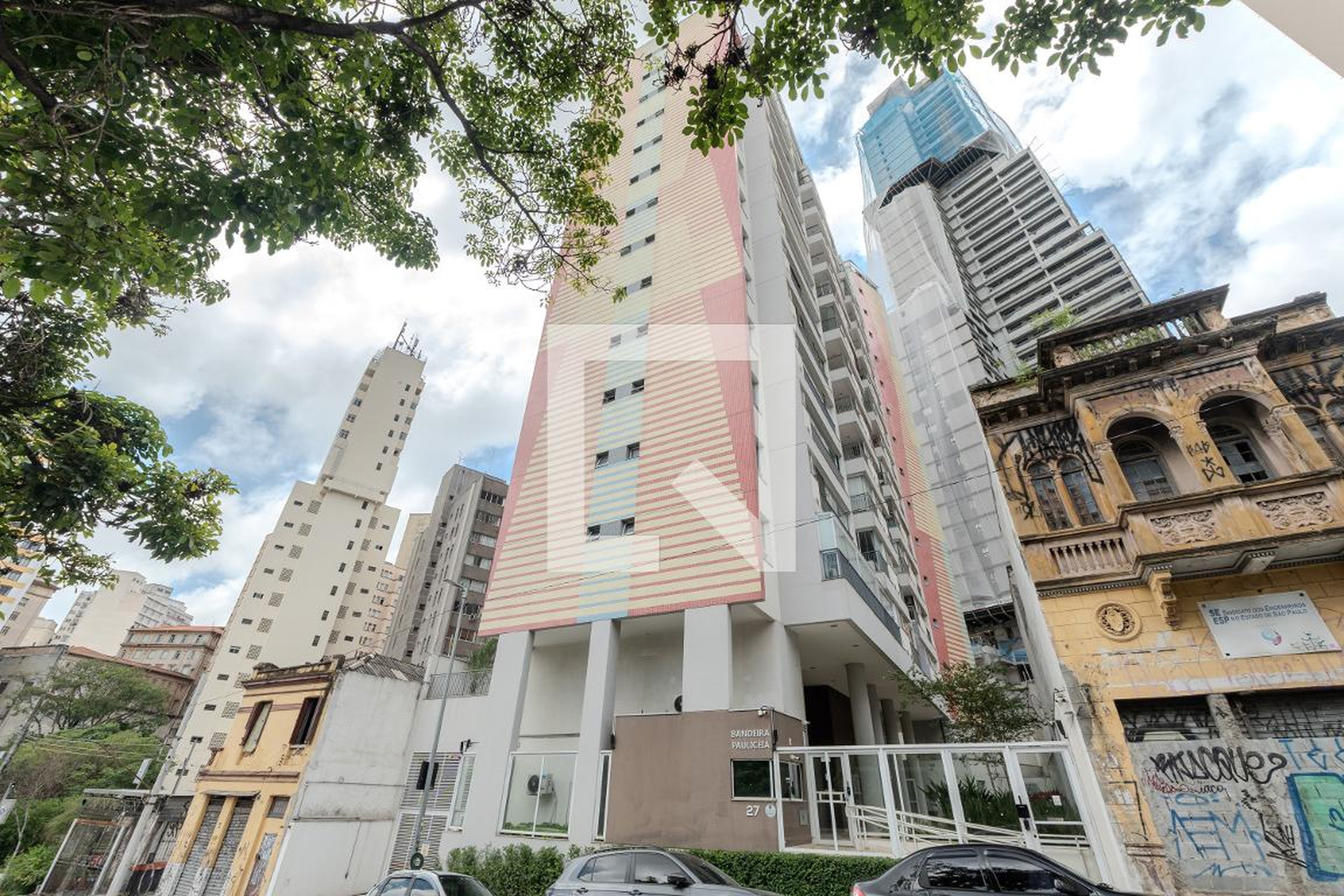 Fachada Condomínio Bandeira Paulicéia