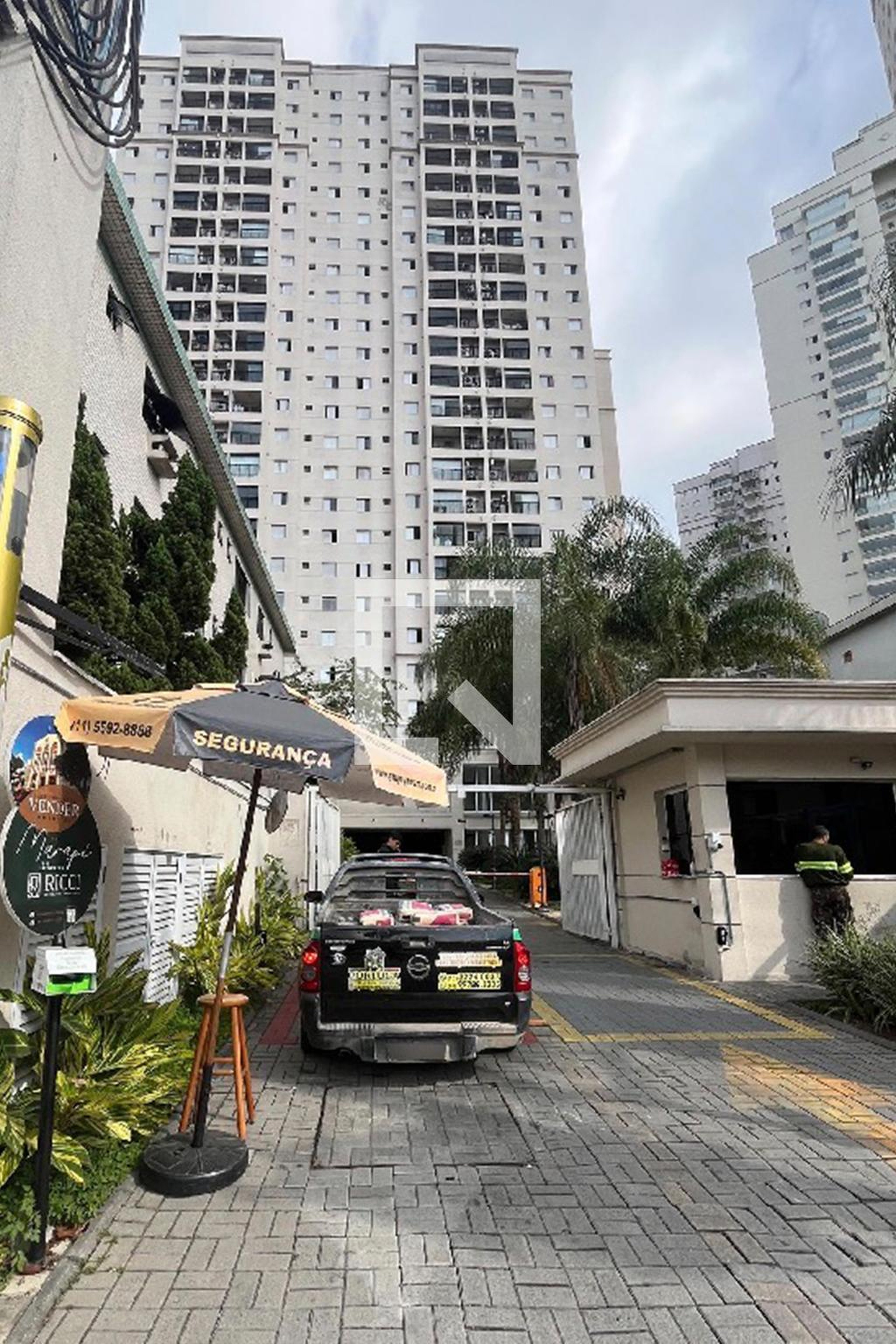 Fachada Condomínio Way Orquidário