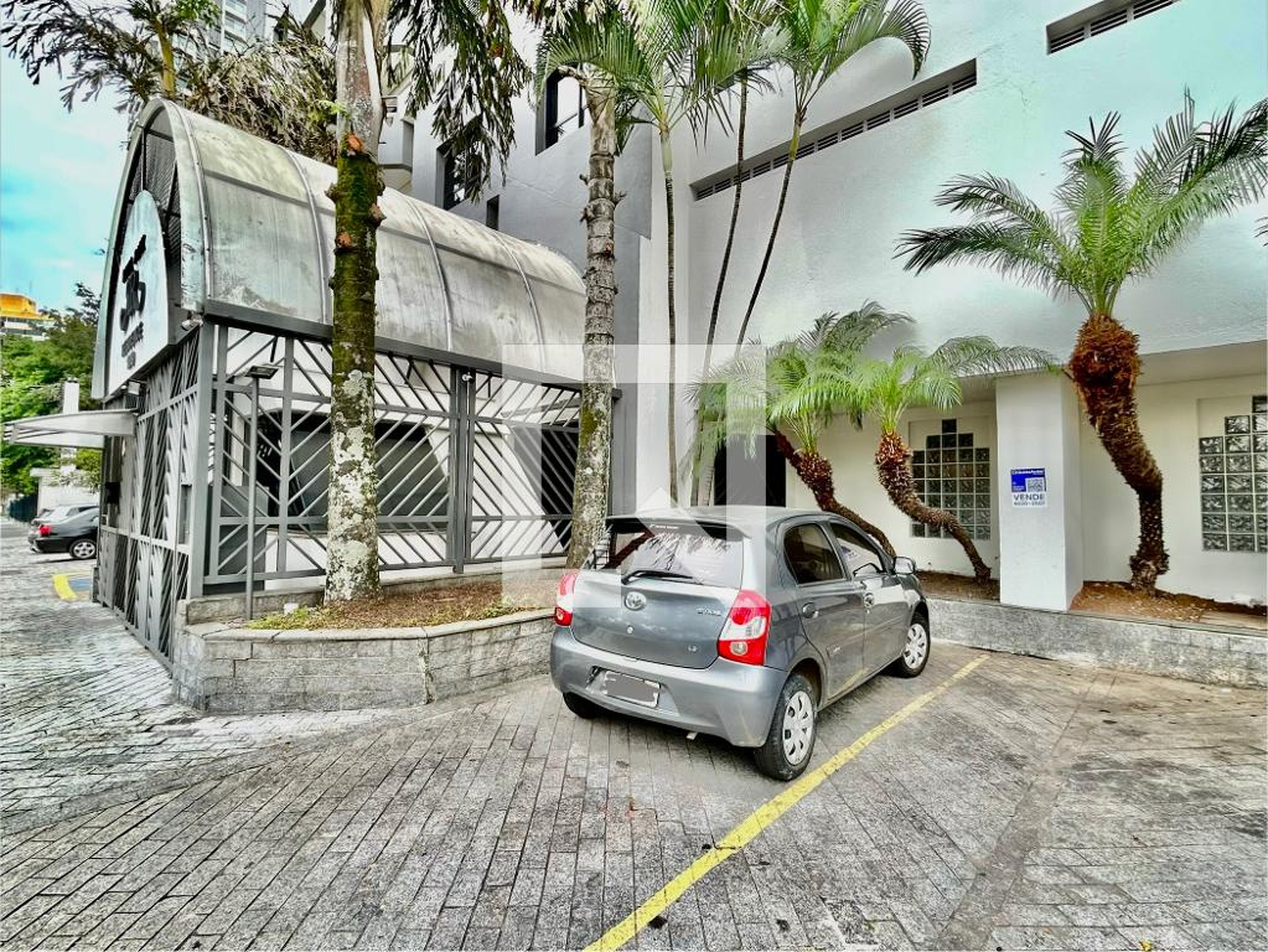 Fachada Condomínio Edficio Royal Park Residence