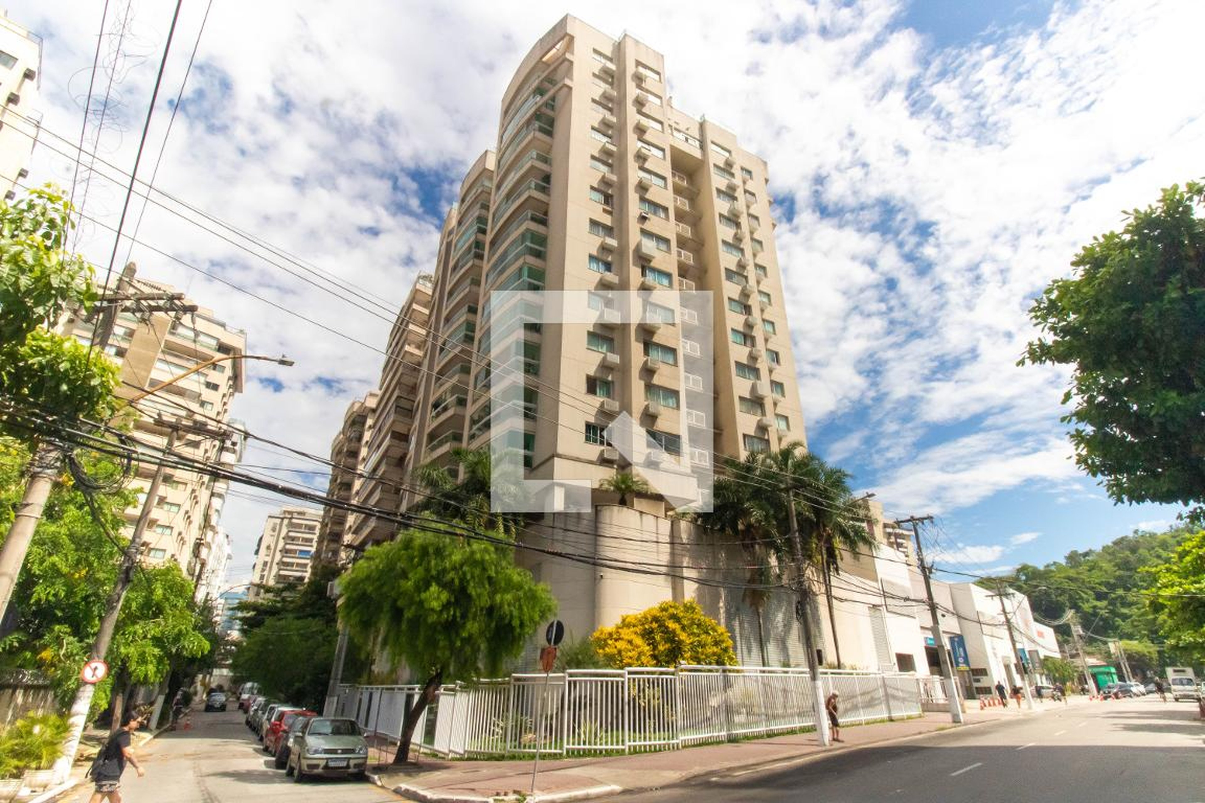 Fachada Edifício Fit Residence Service