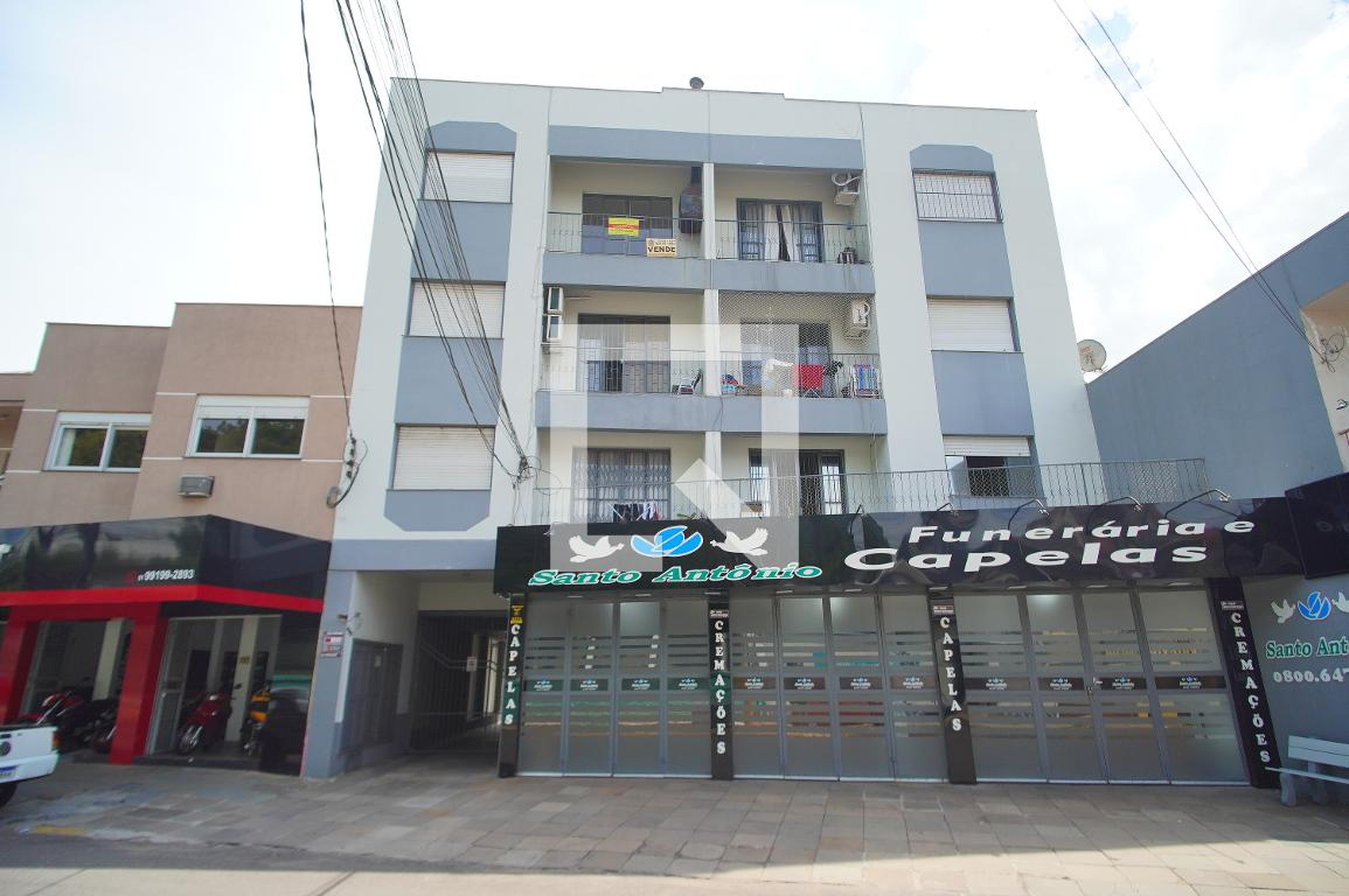 Fachada Condomínio em Rua Doutor Frederico Wolffenbuttel, 463