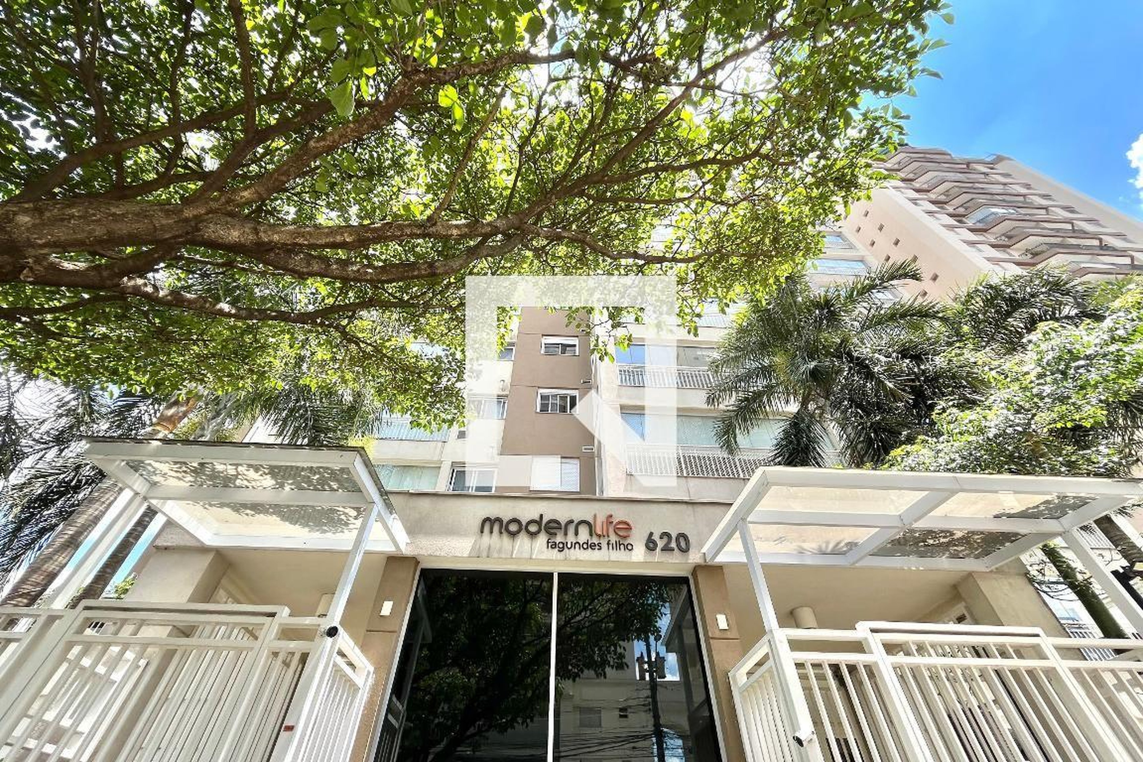 Fachada Condomínio Modern Life