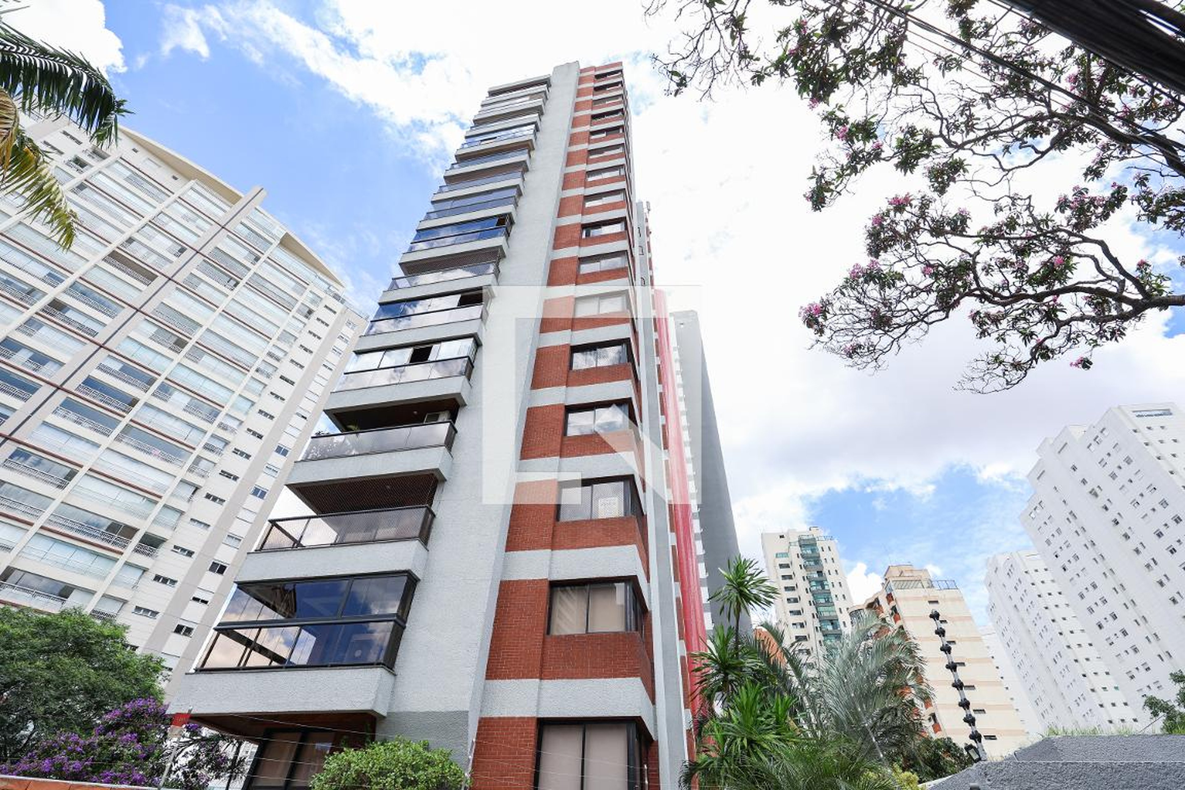 Fachada Condomínio Pallazo Torino