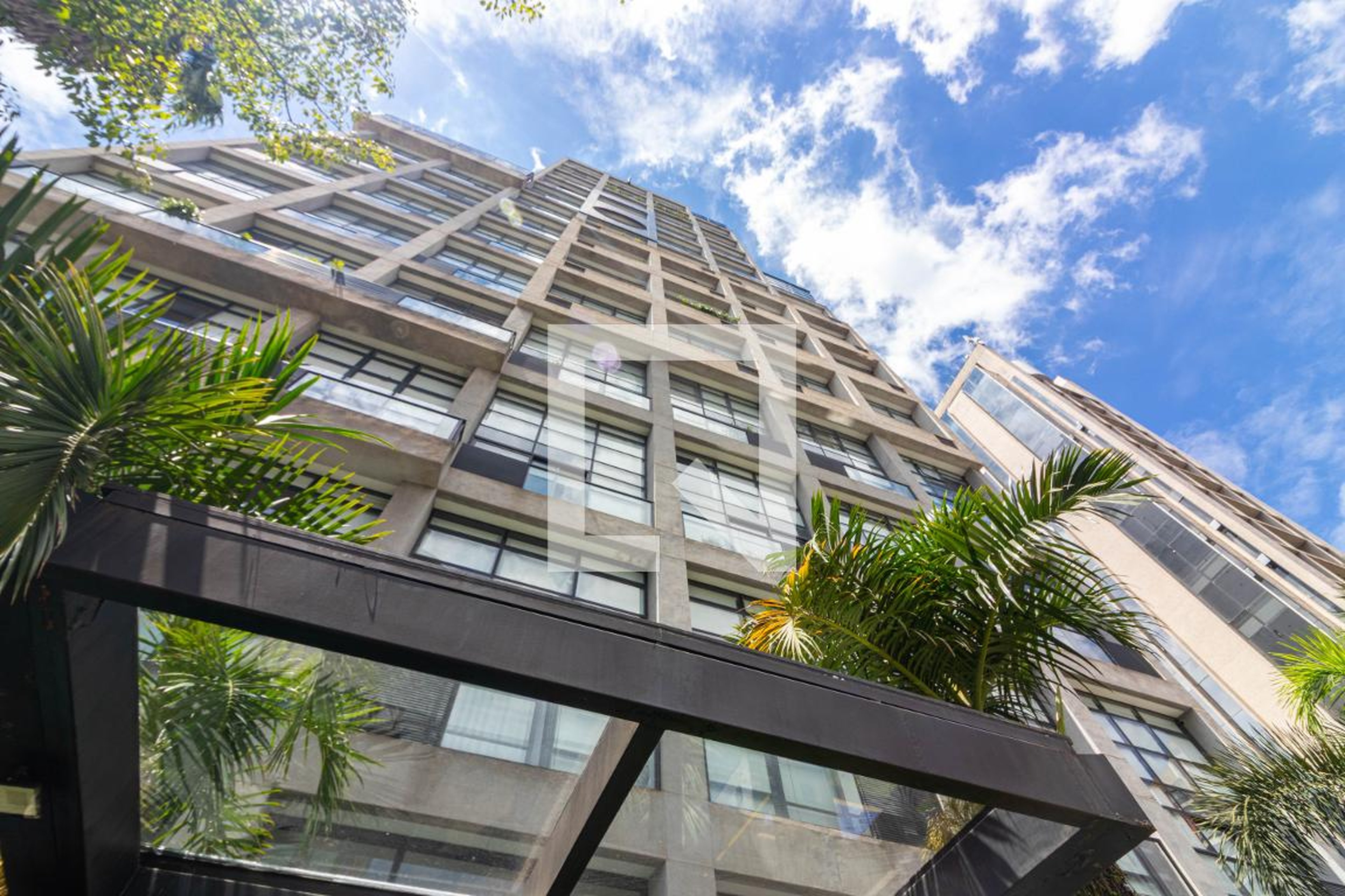 Fachada do Prédio Condomínio Urbano Duplex