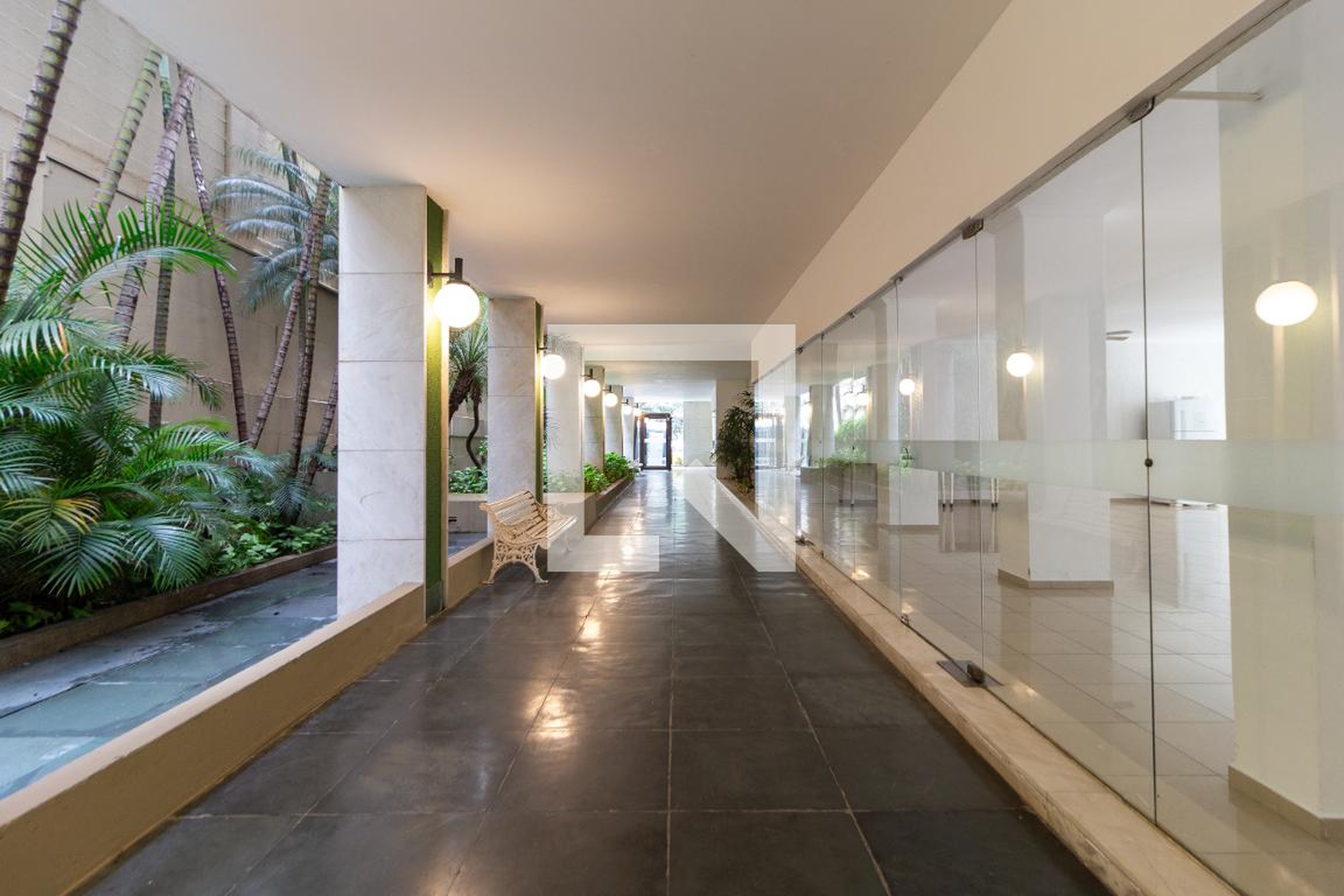 Área comum - Edifícios Queen Margareth e King Henry VI