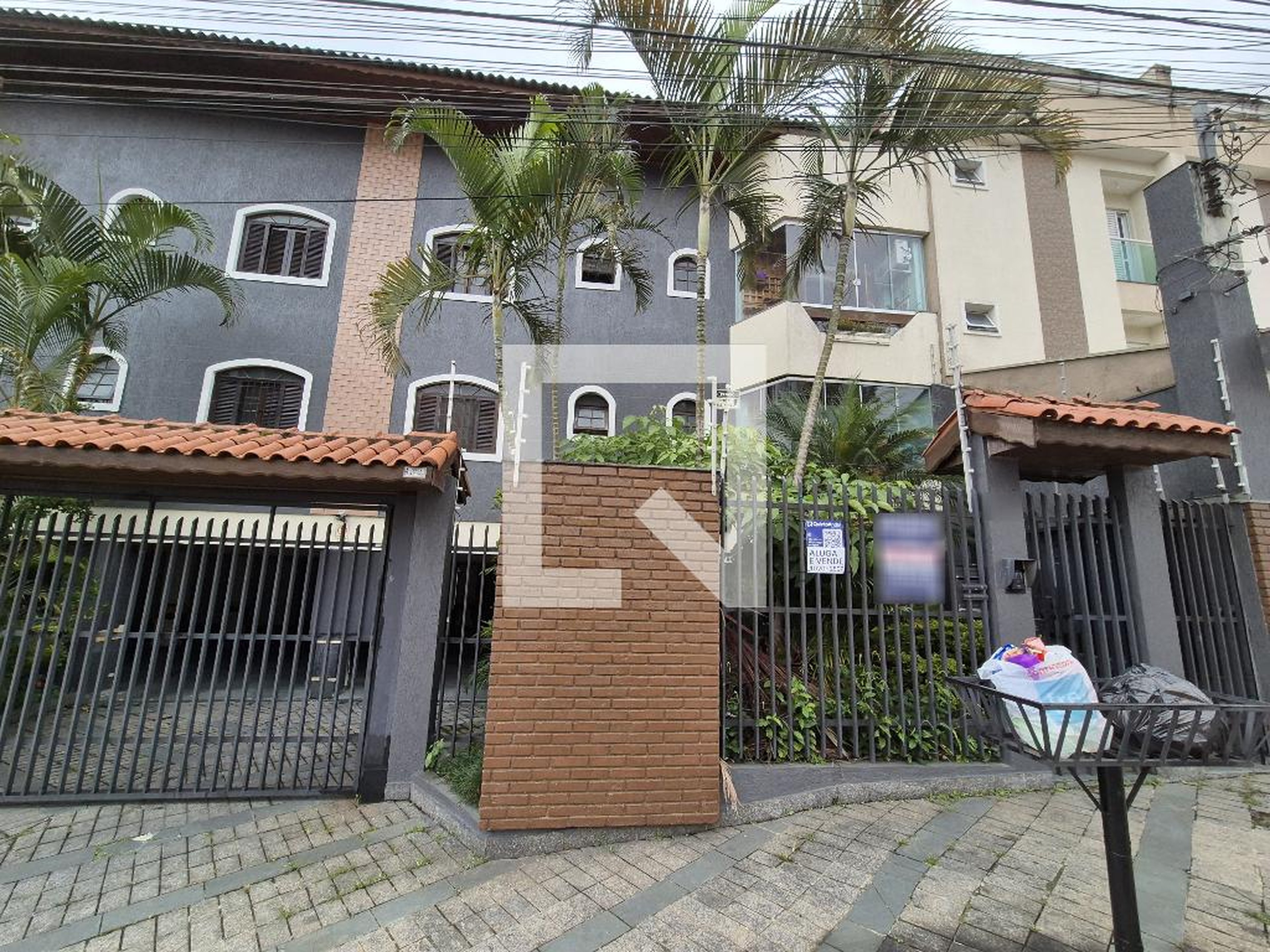 Fachada Condomínio em Rua Ana Neri, 217