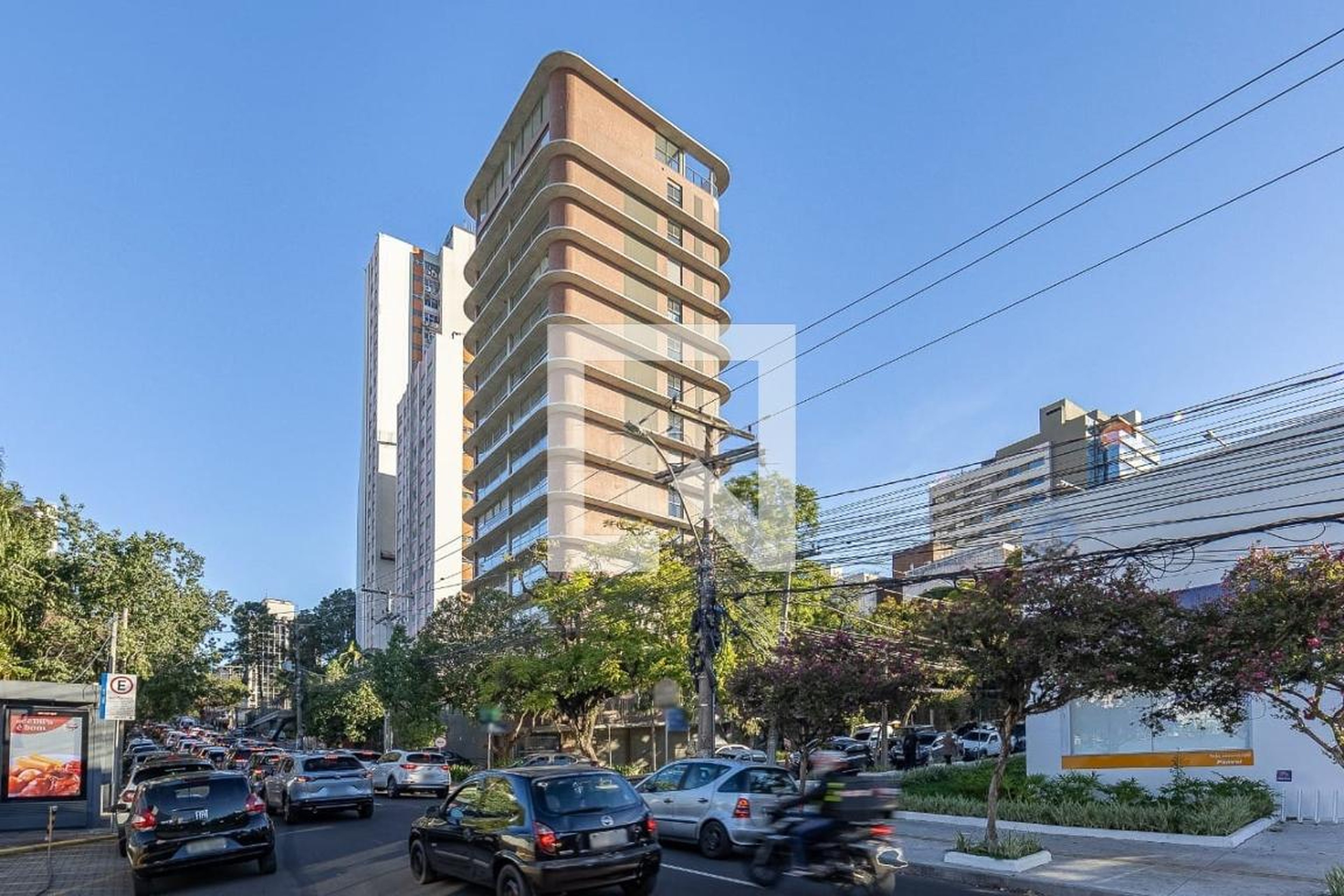 Fachada Condomínio Ondular