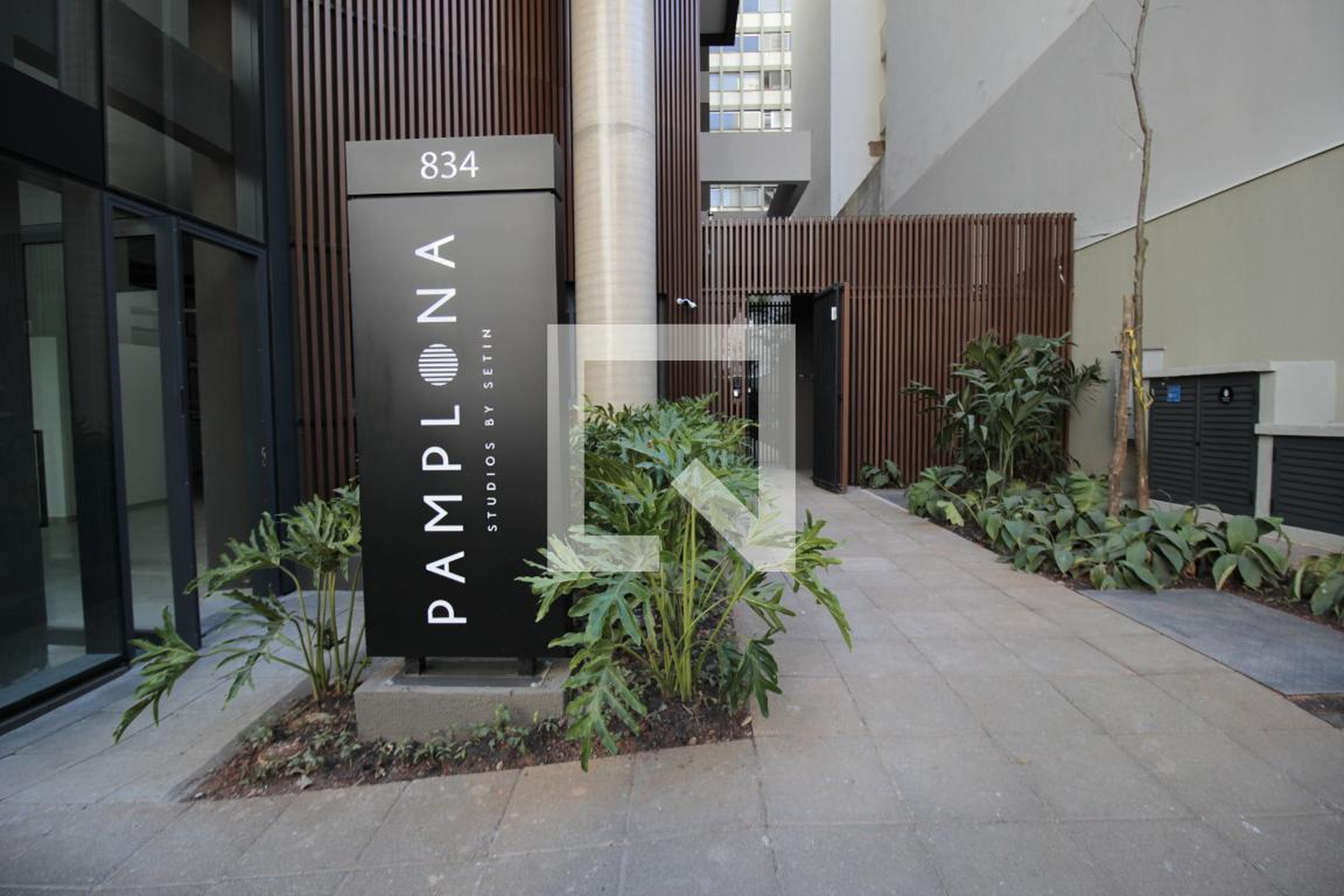 Fachada Condomínio Studios Pamplona Setin - Moradia ou Investimento? JÁ ENTREGU