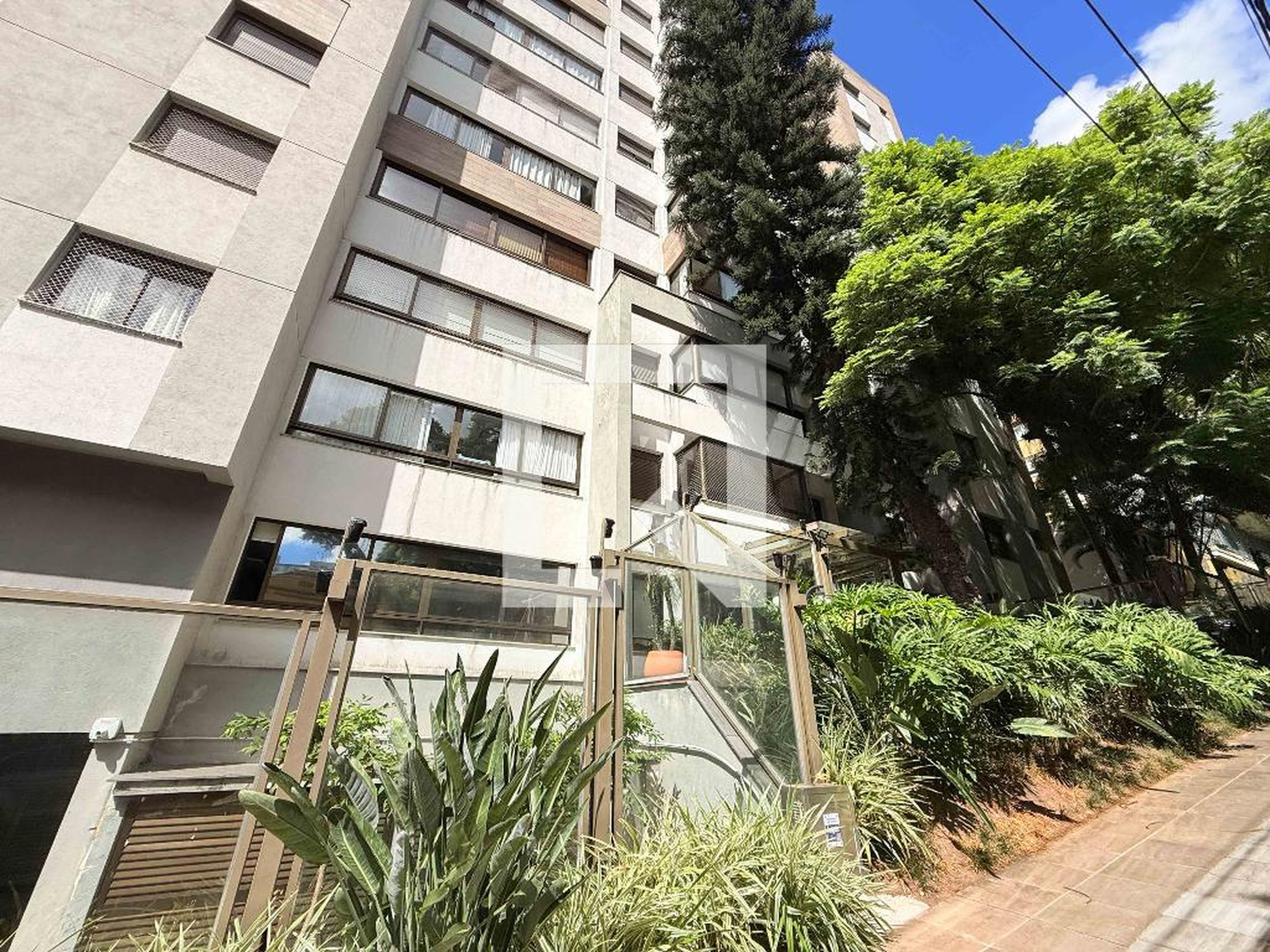 Fachada Residencial Al Nur