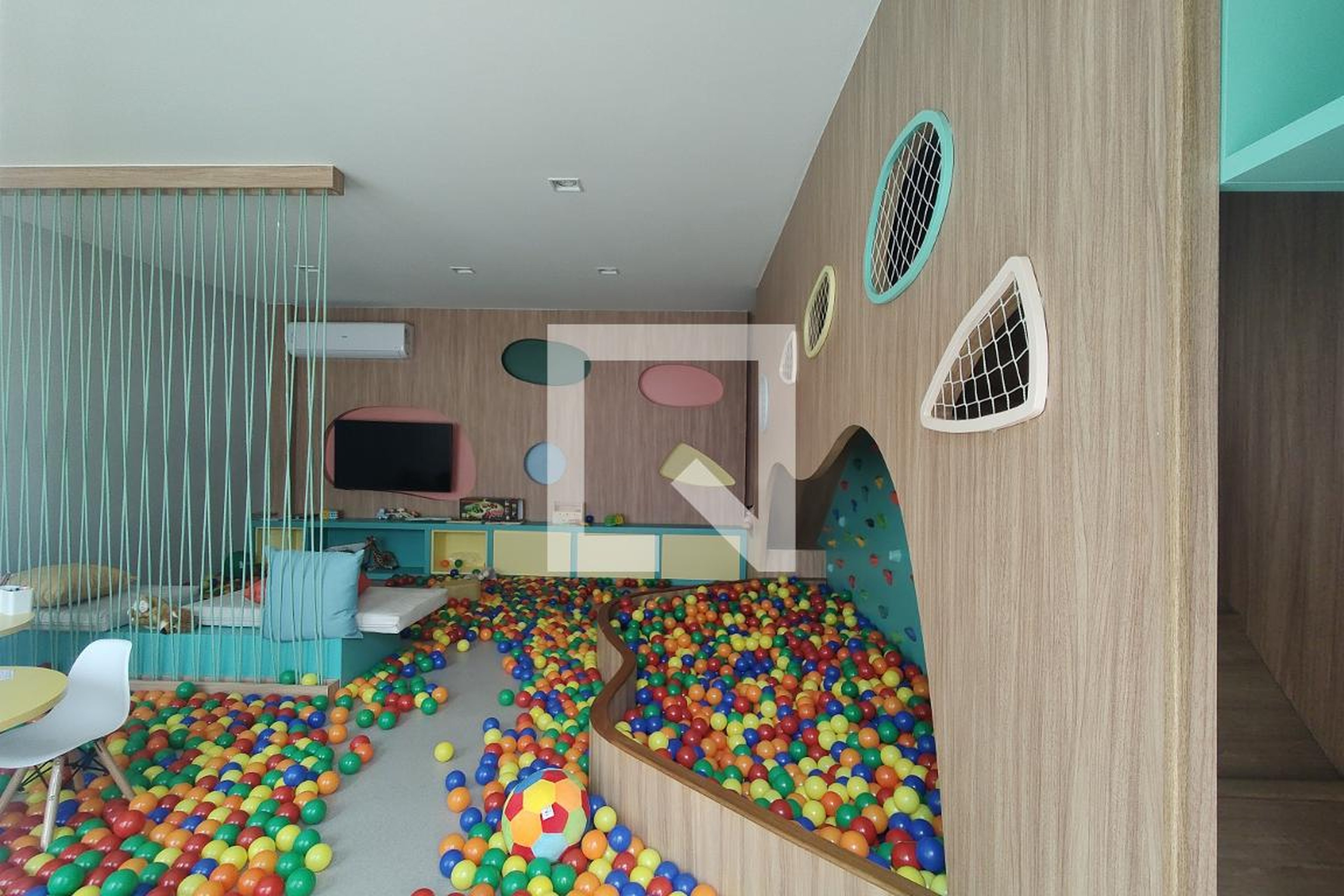 Brinquedoteca - Parque Jardim Orquidea