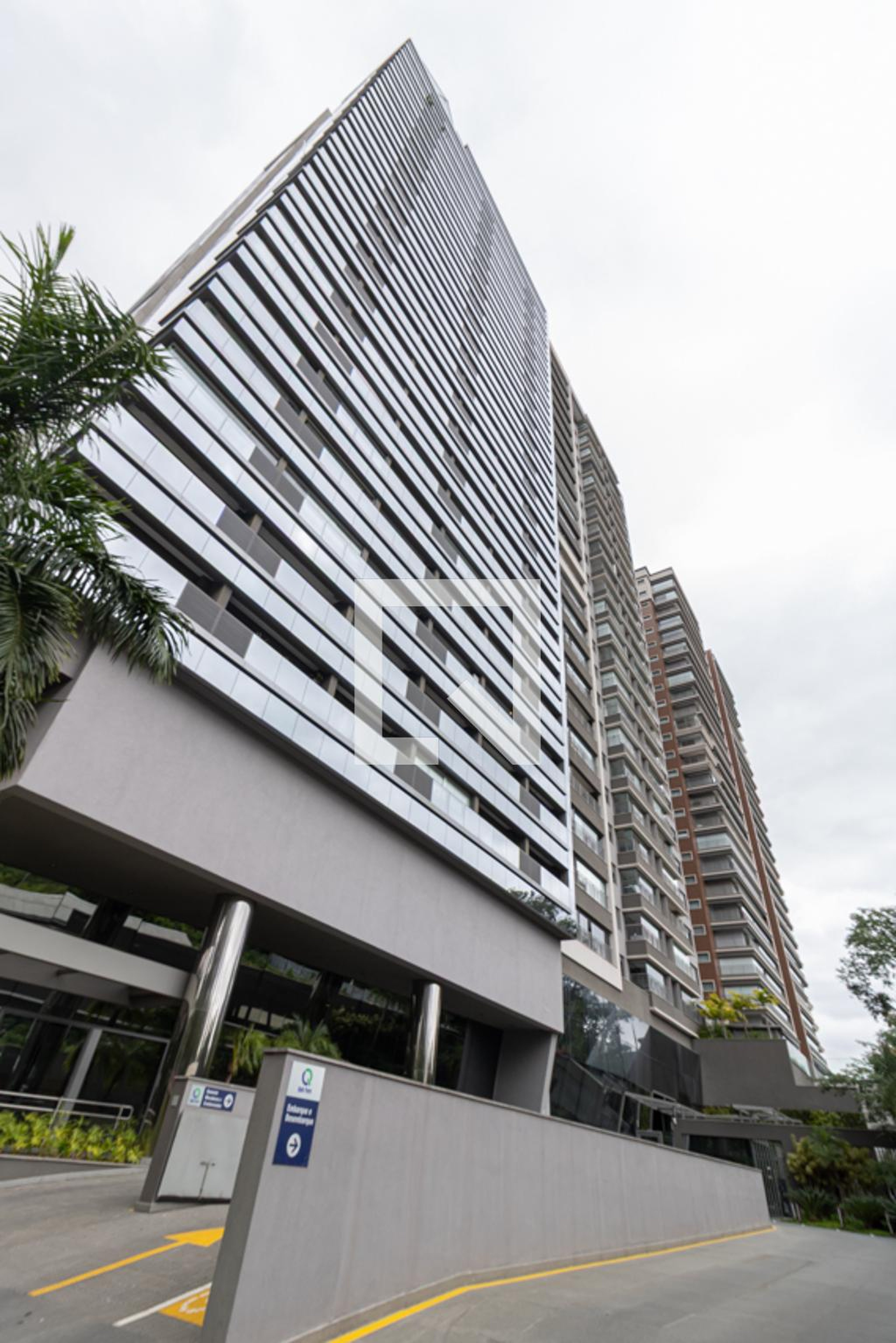 Fachada do Prédio Condomínio Stay Charlie - Charlie Thera Ibirapuera